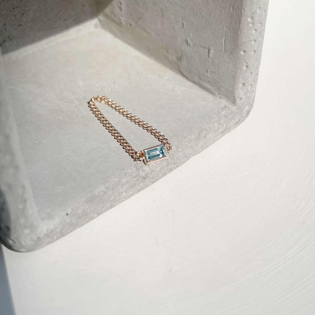 14K細方托帕鍊戒