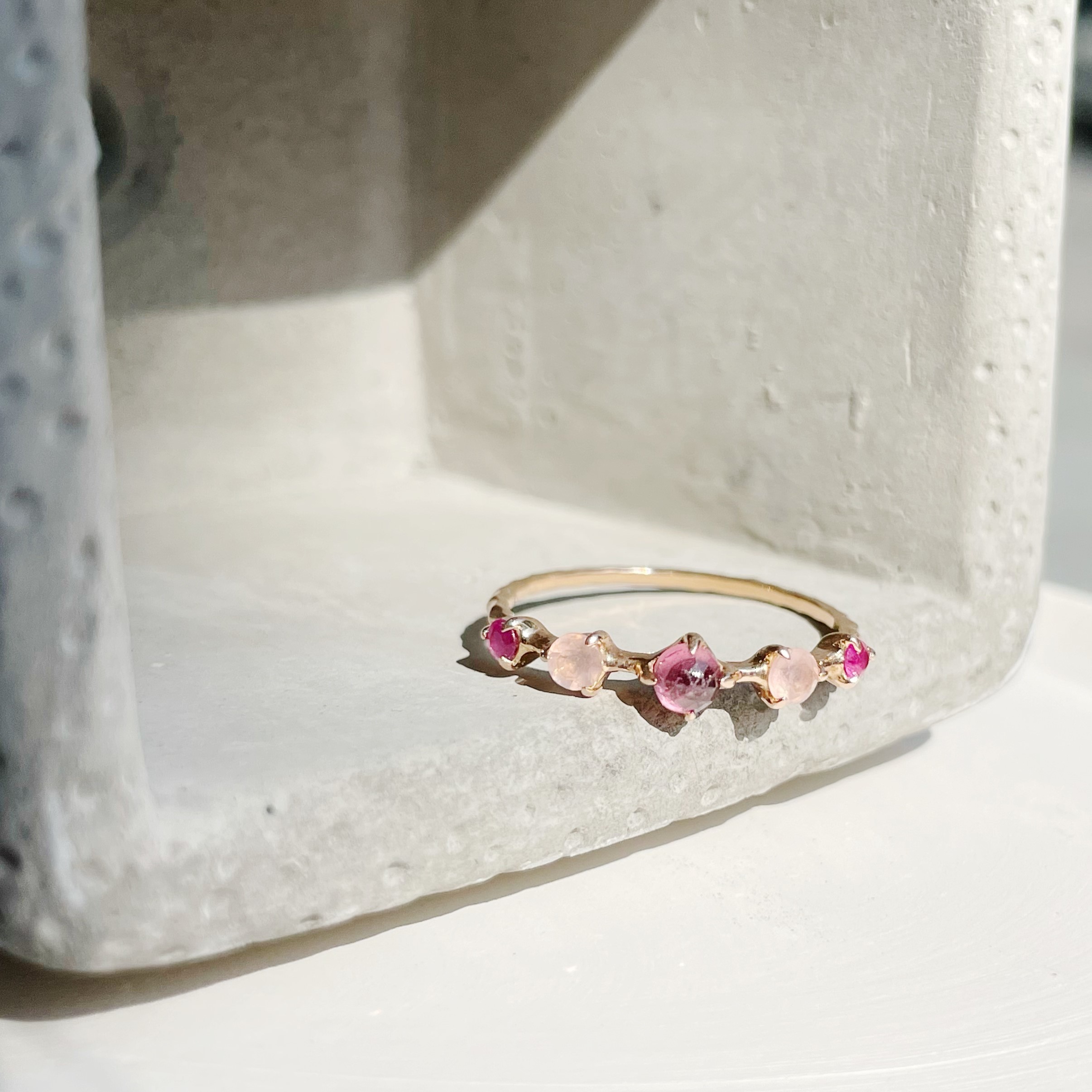 14K紅色行星系寶石戒指