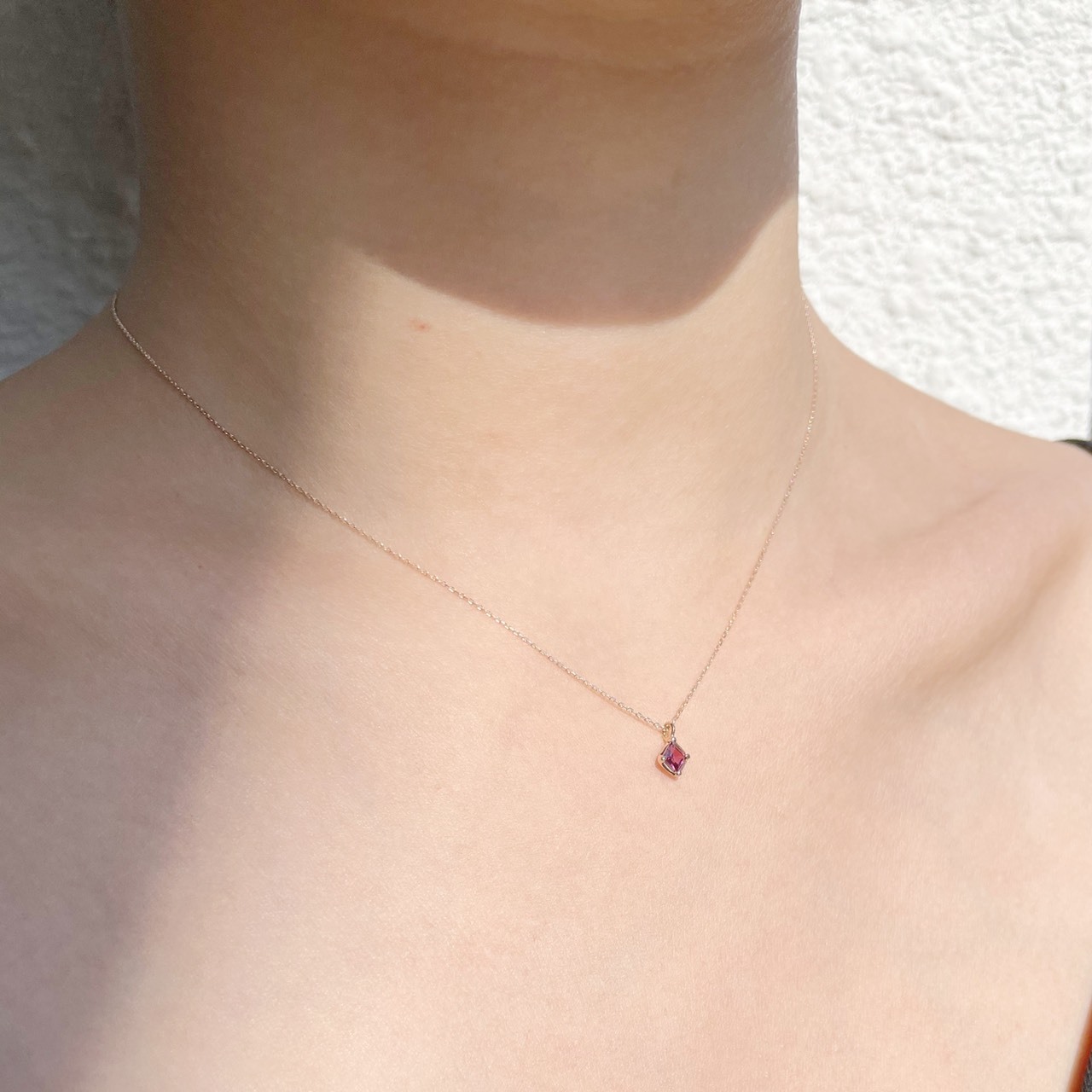 14k簡約菱四爪玫瑰石榴石項鍊