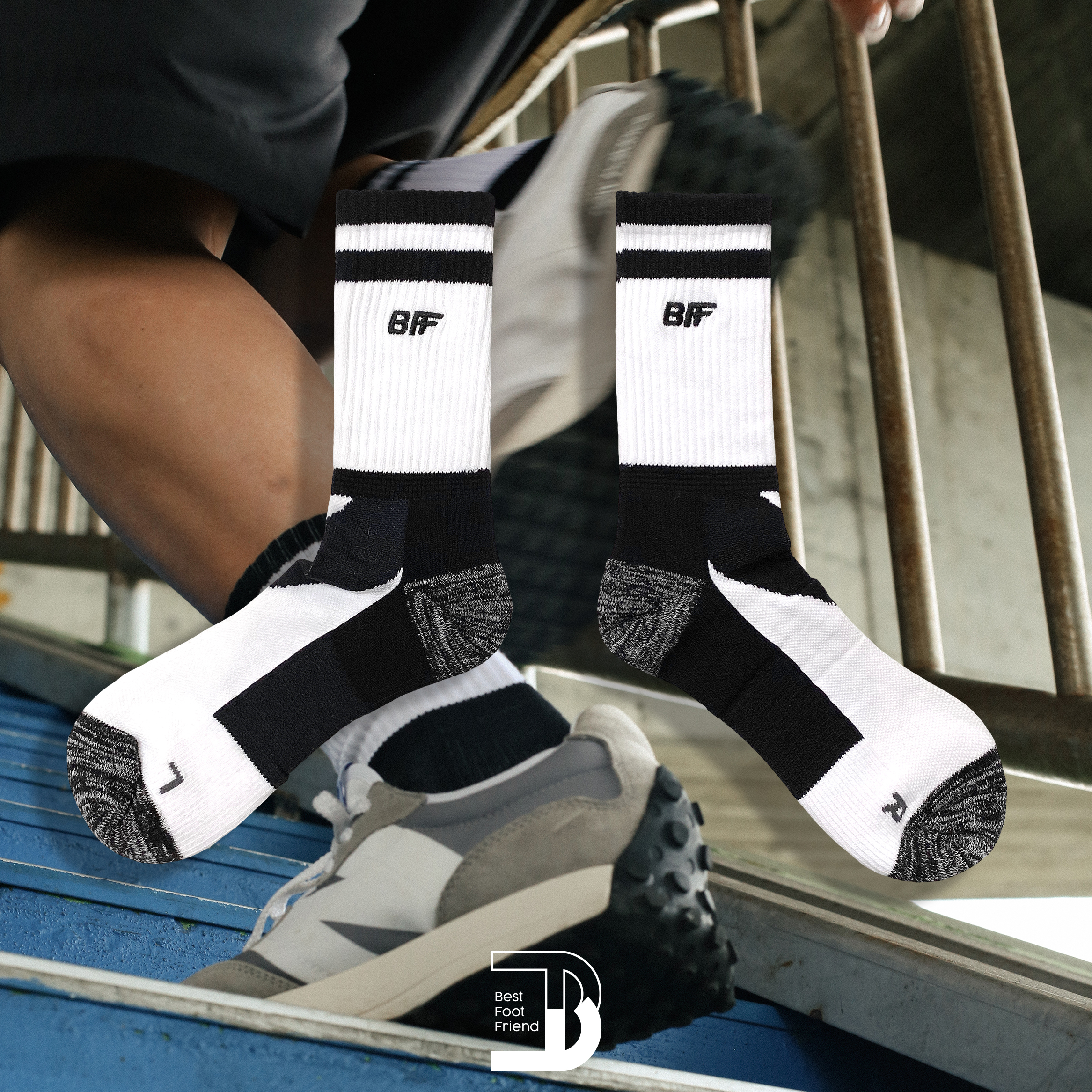 AROUND_White_BF210008