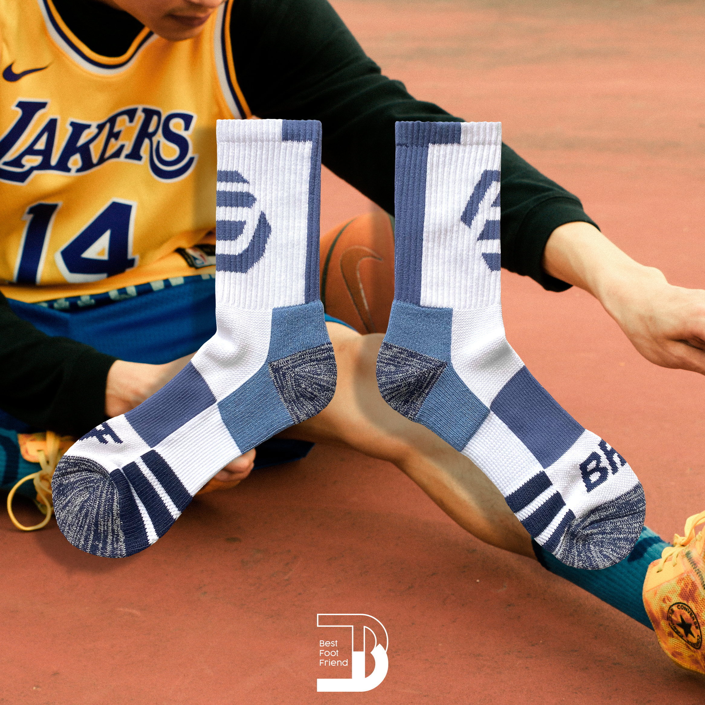 LOGO ARCH _ WHITE_BF210003