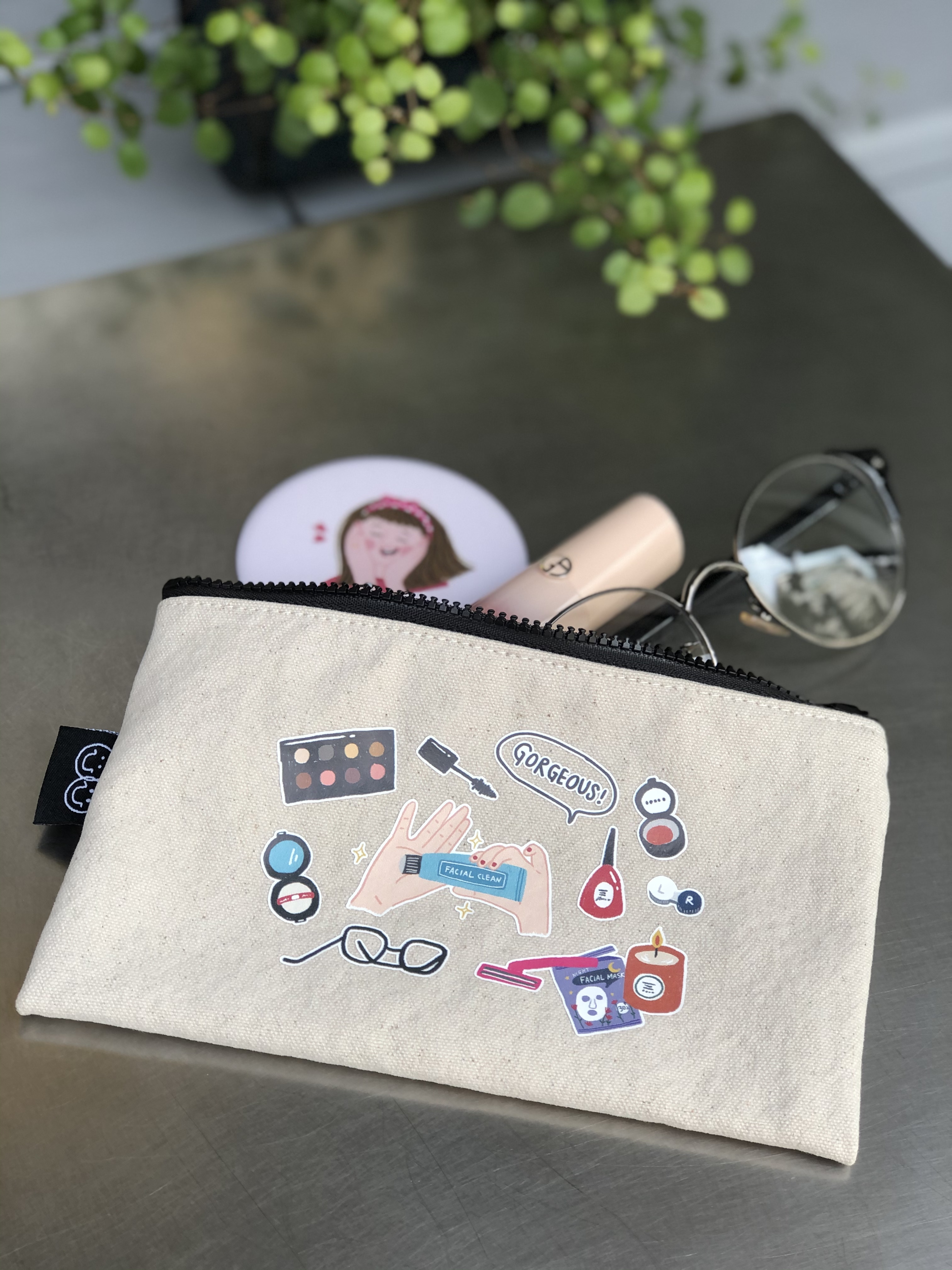 33_original x zoom in 一秒變美化妝包