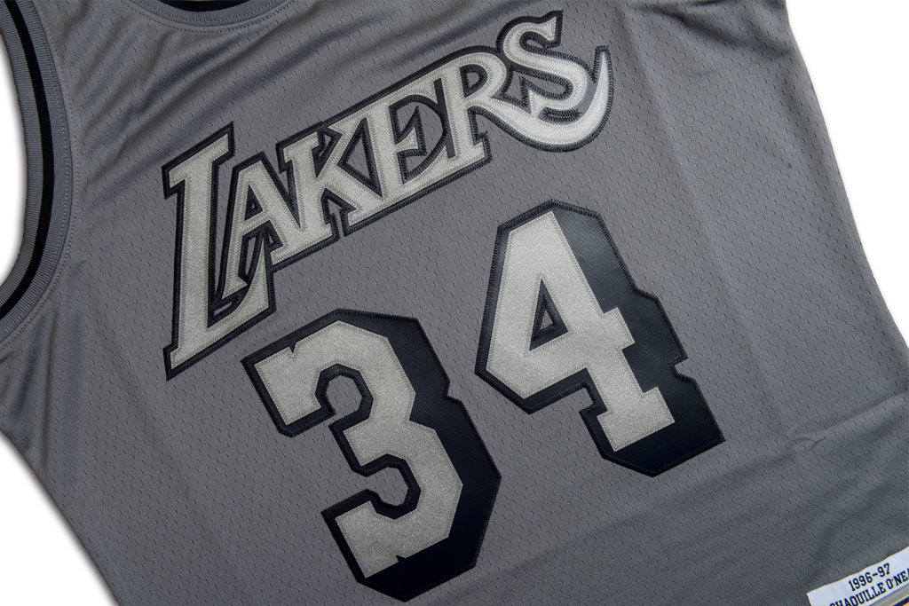 Mitchell & Ness 洛杉磯湖人隊 Shaquille O'neal Metal Works Swingman 球衣