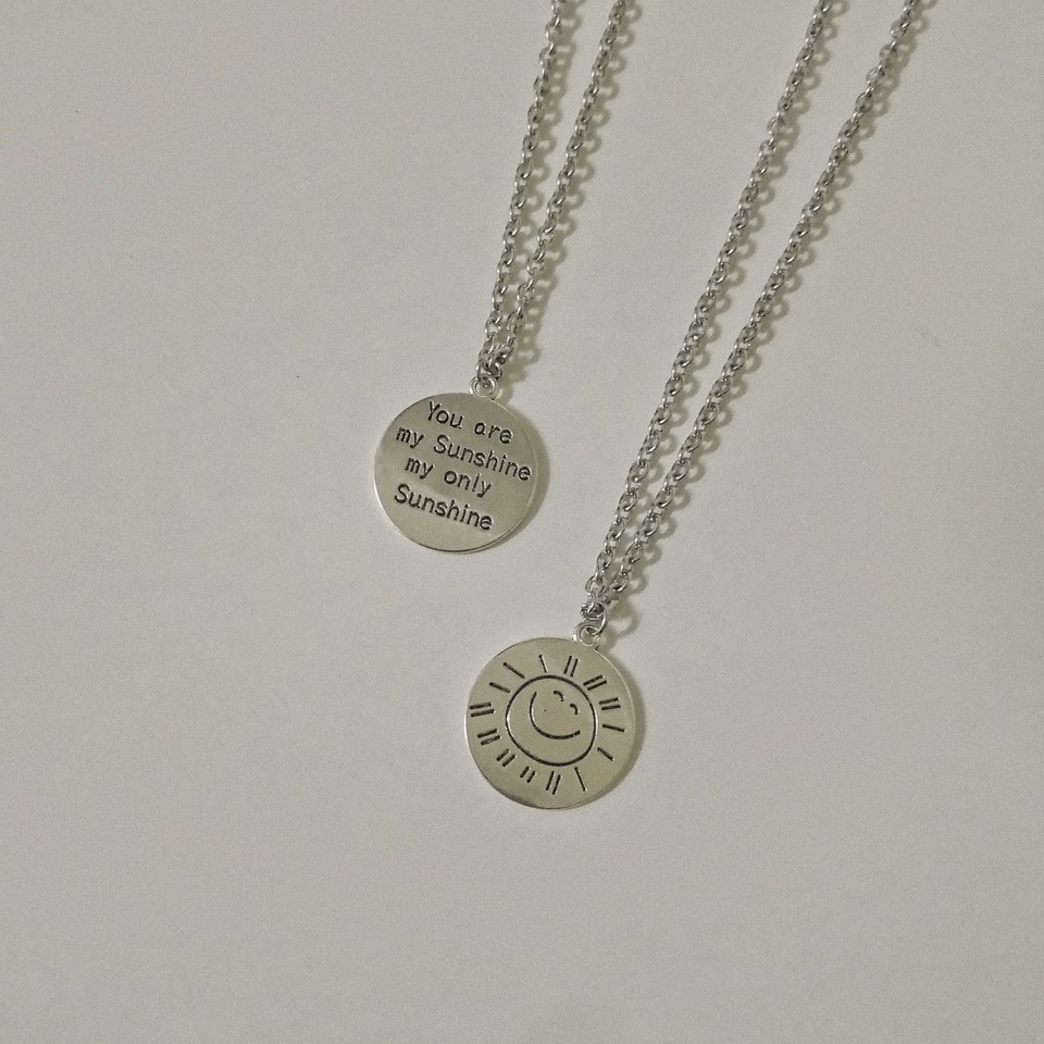 #現貨 (ACCN509) 鋼項鍊 微笑陽光雙面圓牌