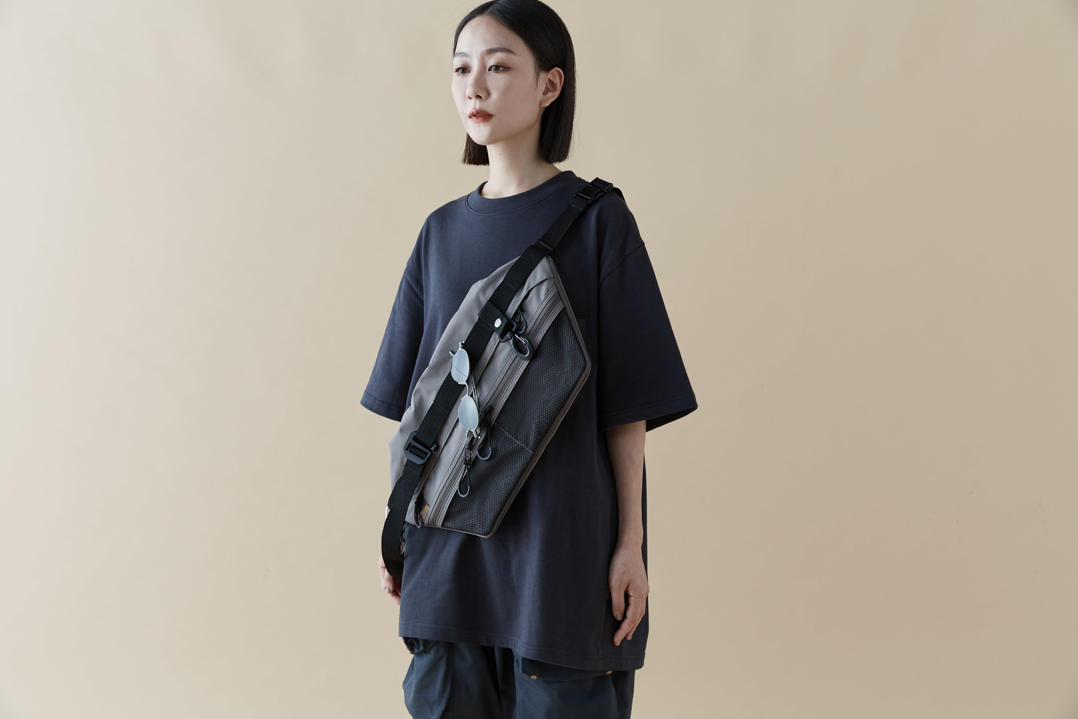 EVIH-04” Crazy Useful Double BAG - Gray