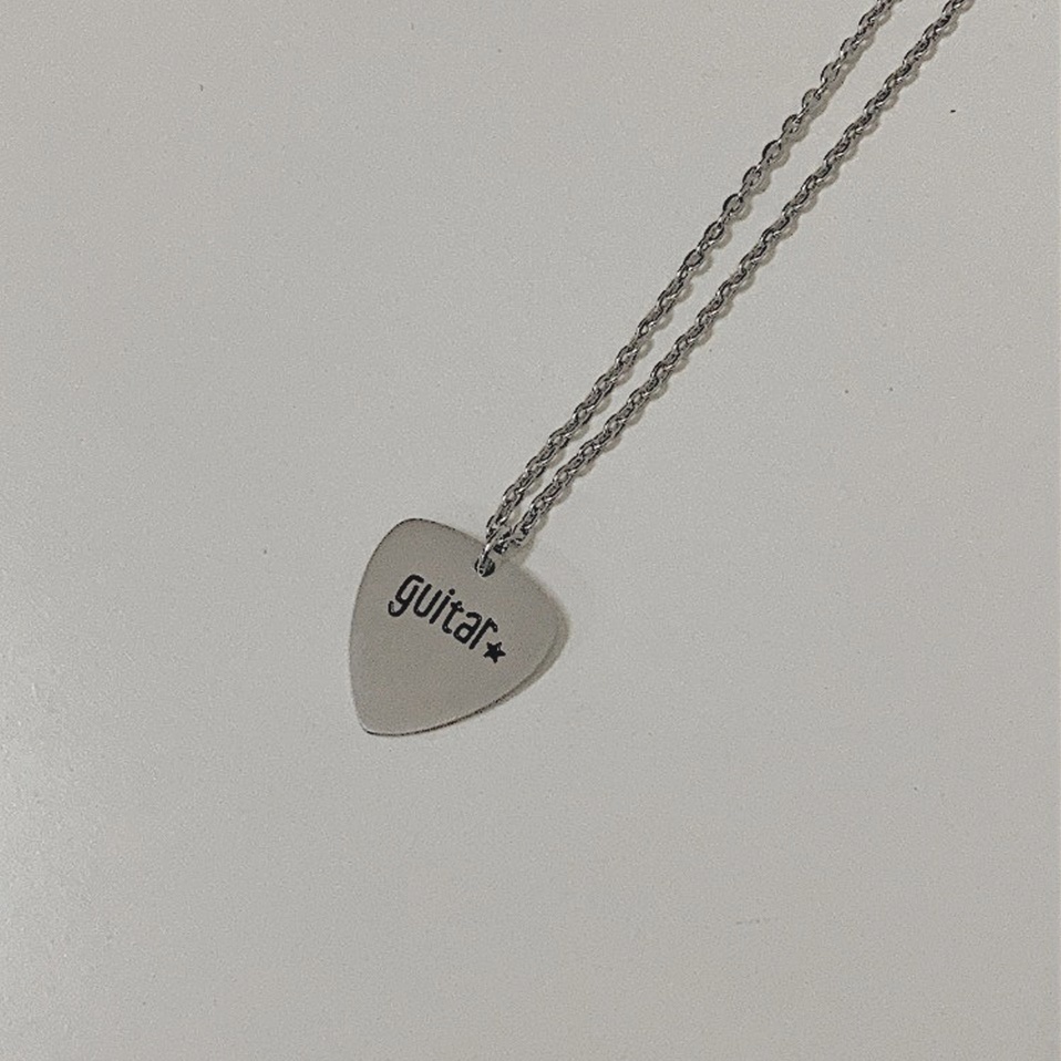 #現貨 (ACCN550) 鋼項鍊 吉他撥片