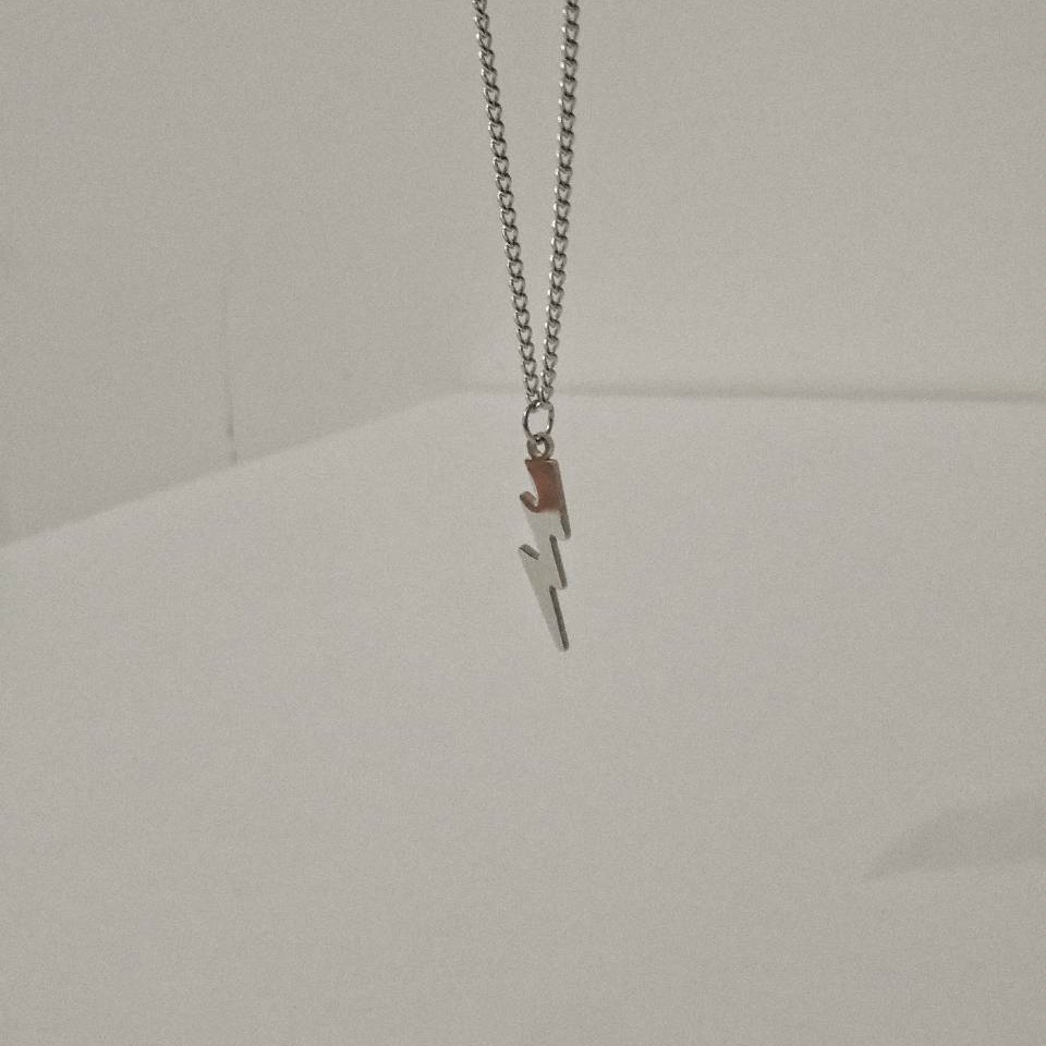 #現貨 (ACCN533) 鋼項鍊 極簡閃電