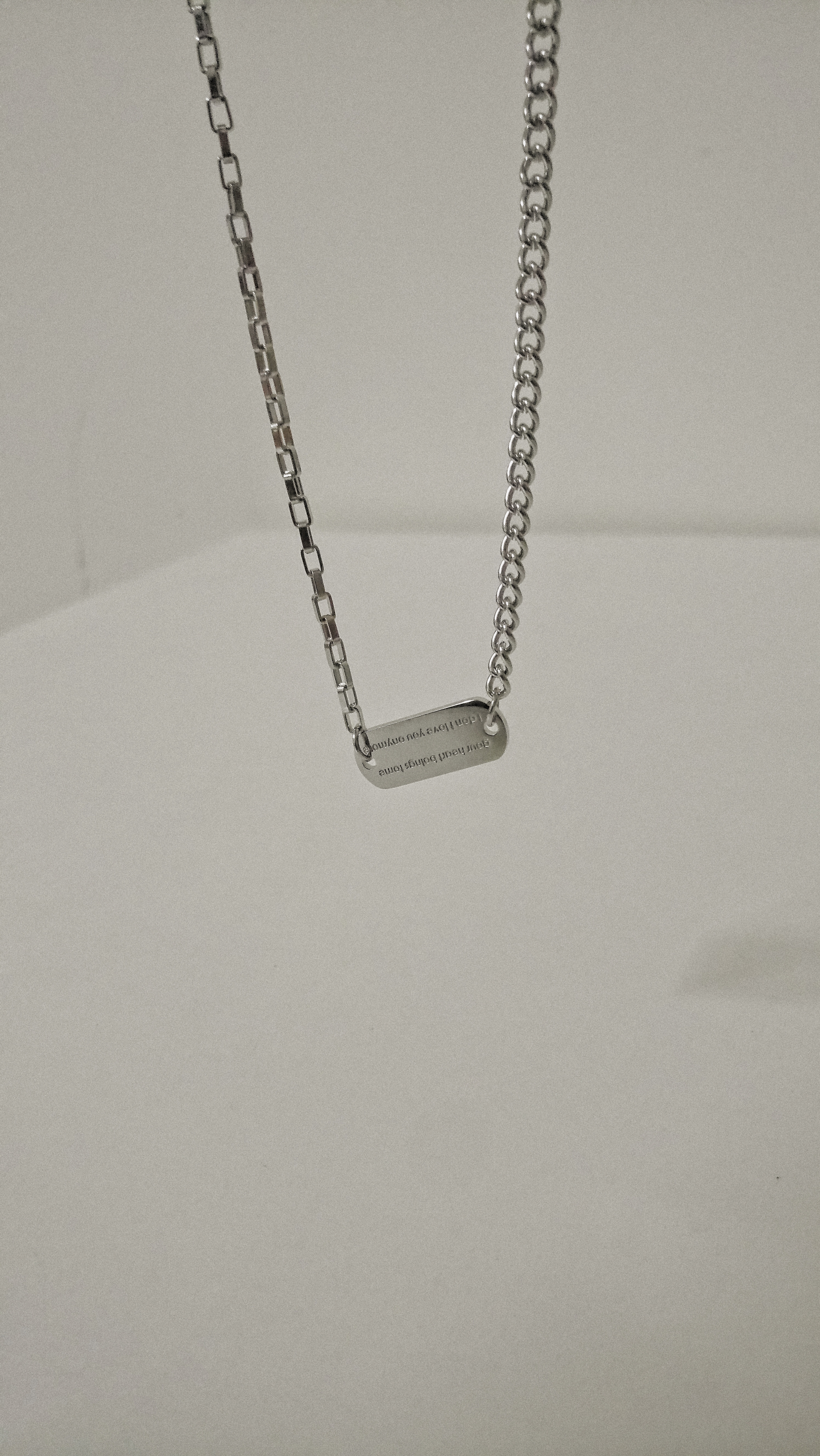 #現貨 (ACCN541) 鋼項鍊 英文刻字橢圓牌鎖骨鍊