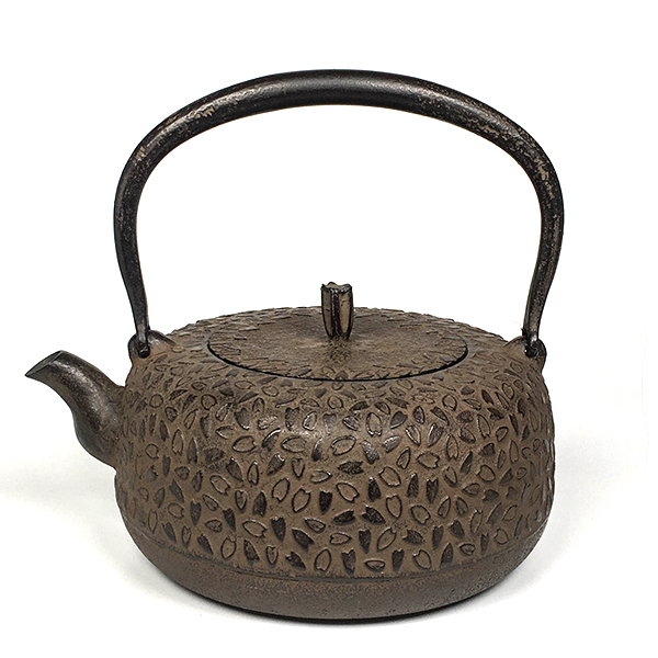 【岩戶賢一郎】平丸櫻 鐵壺1.3L