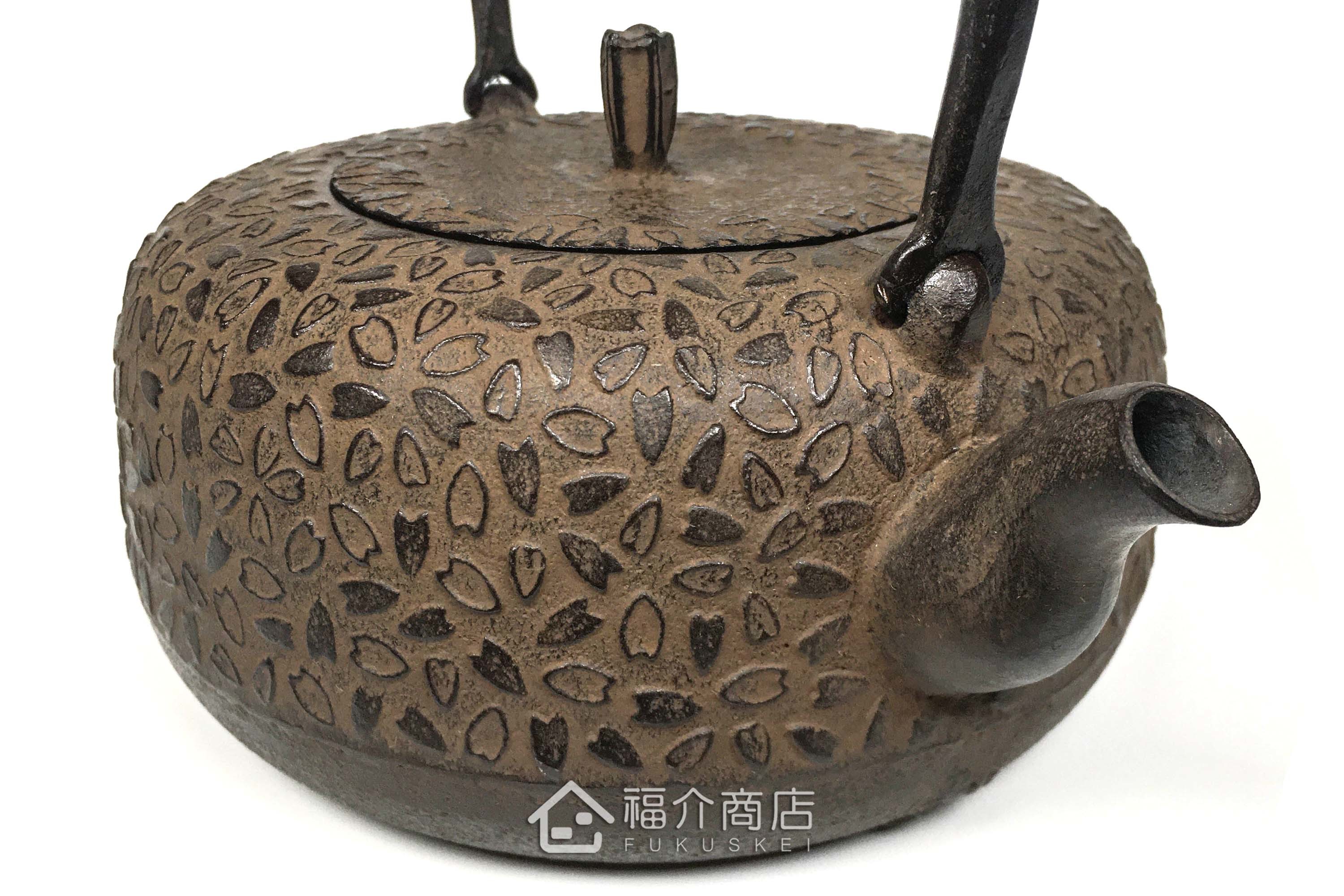 櫻花花瓣造型煮水泡茶用的日本鐵壺