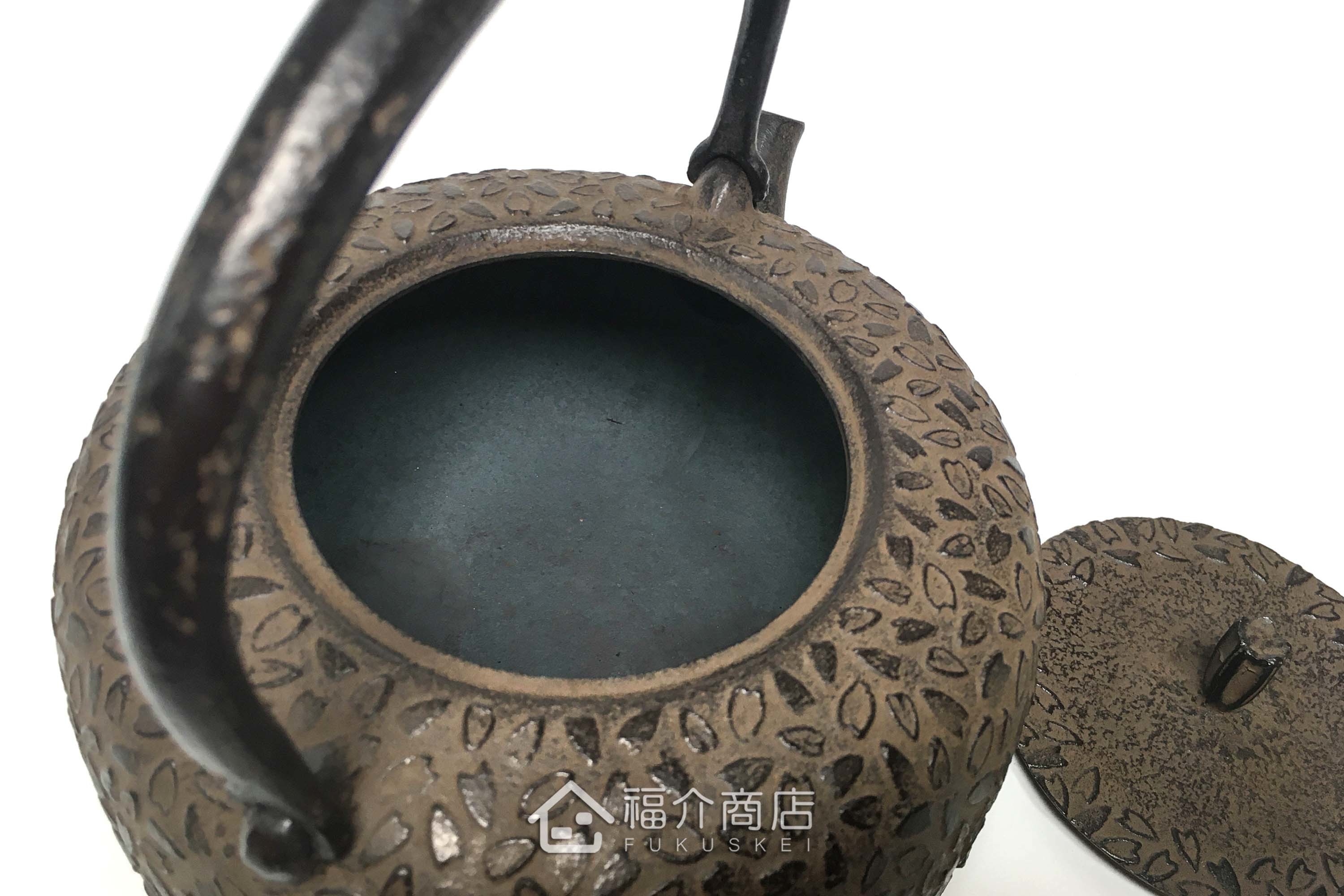 櫻花花瓣造型煮水泡茶用的日本鐵壺