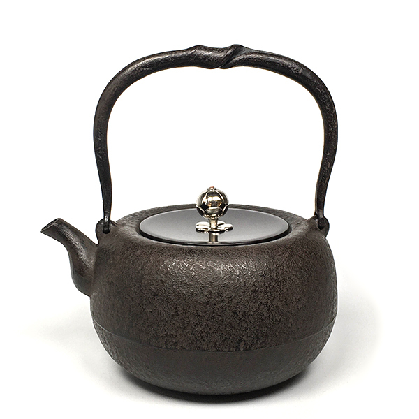 【岩戶賢一郎】丸形 姥口肌 鐵壺1.6L