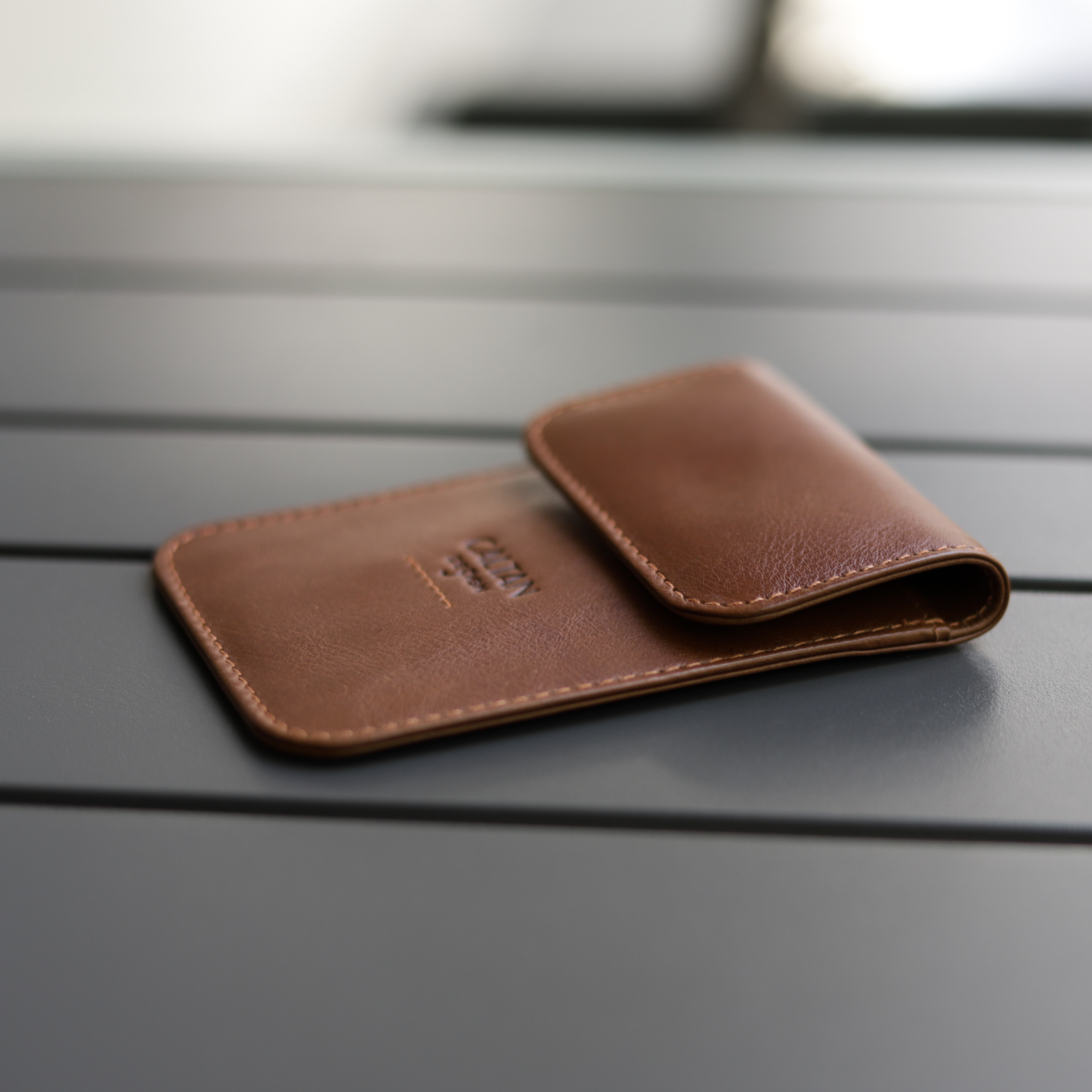 扣式真皮識別證件套-四色(075027)