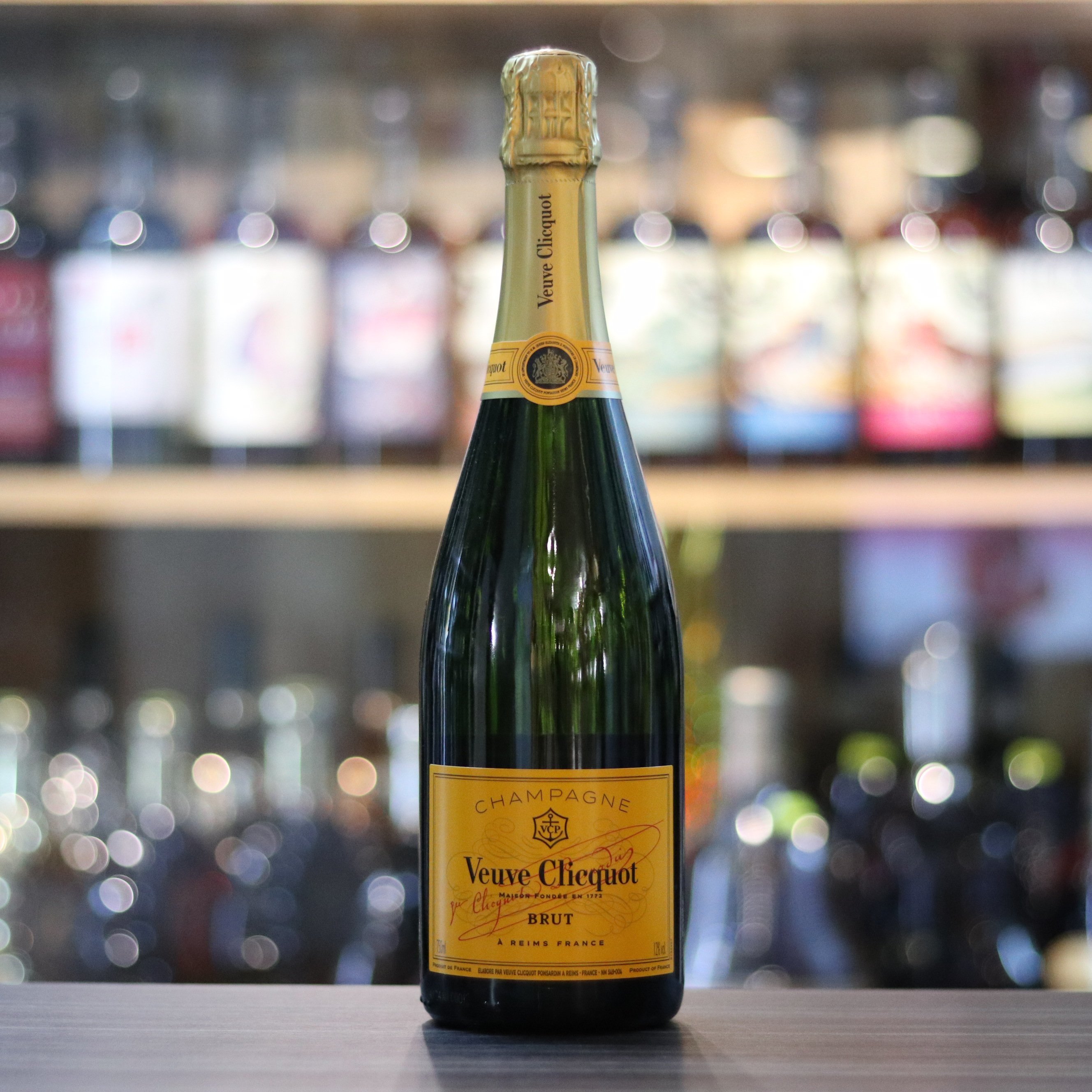 Veuve Cliequot Brut Yellow Label - 75cl/12%
