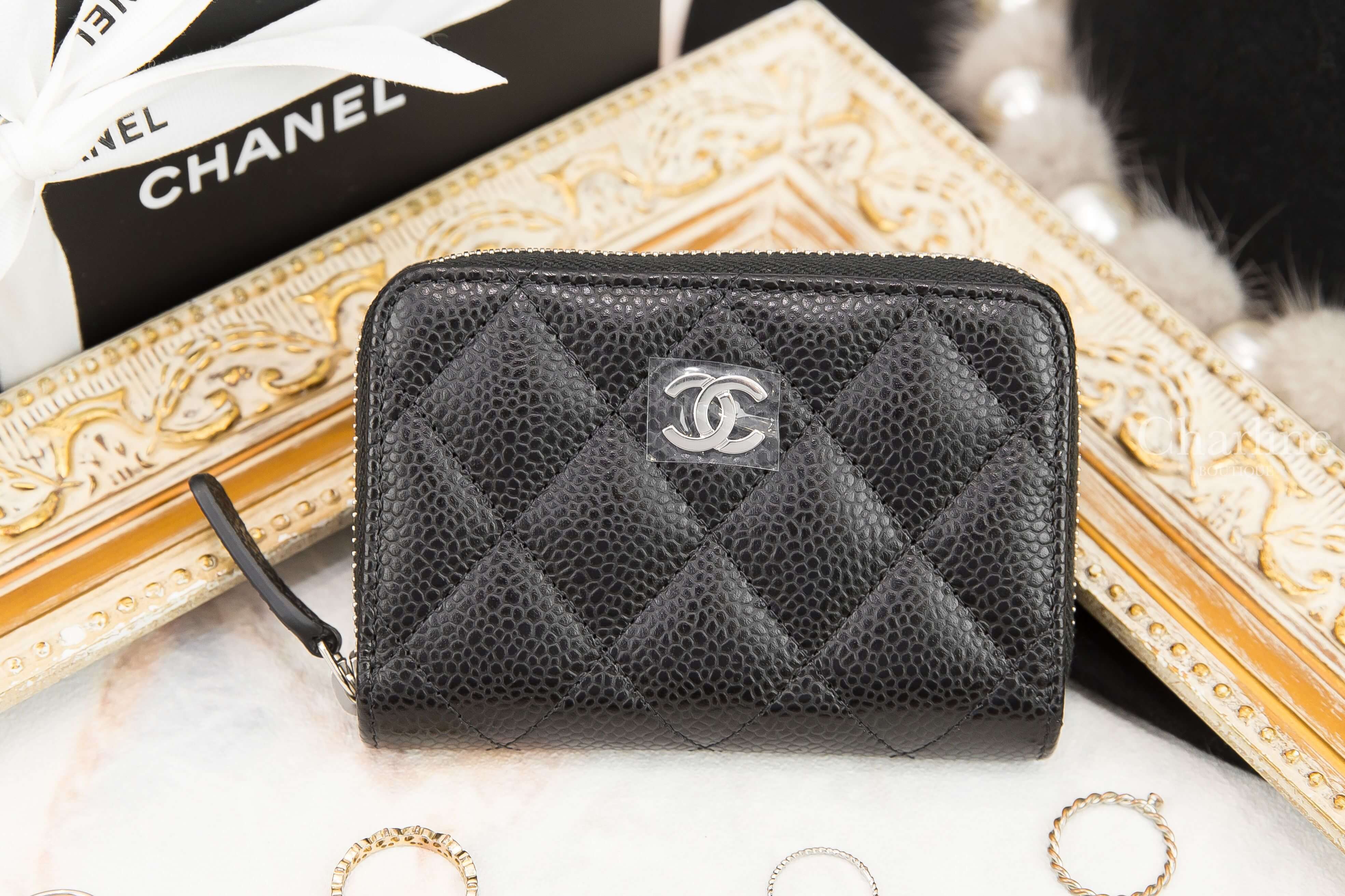 Chanel Classic Zipped Coin Purse 黑色銀CC荔枝菱格紋拉鍊零錢包-Charline Boutique 精品代購