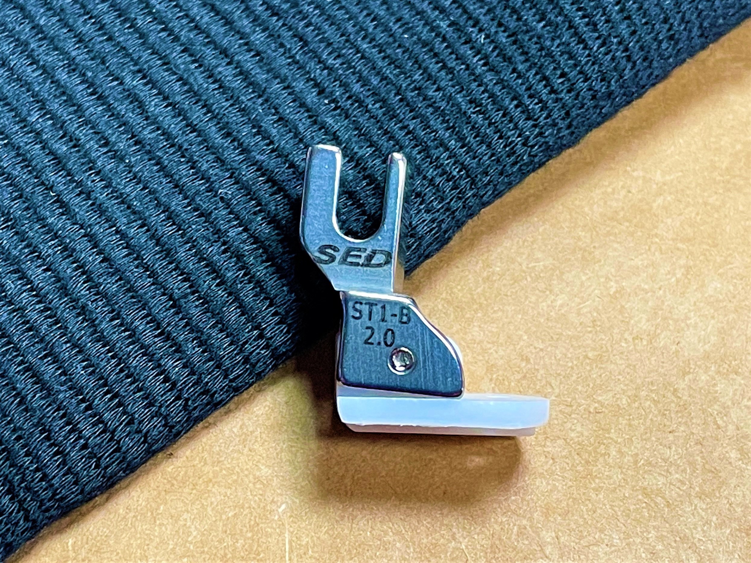 『ST1』2.0mm壓線壓腳