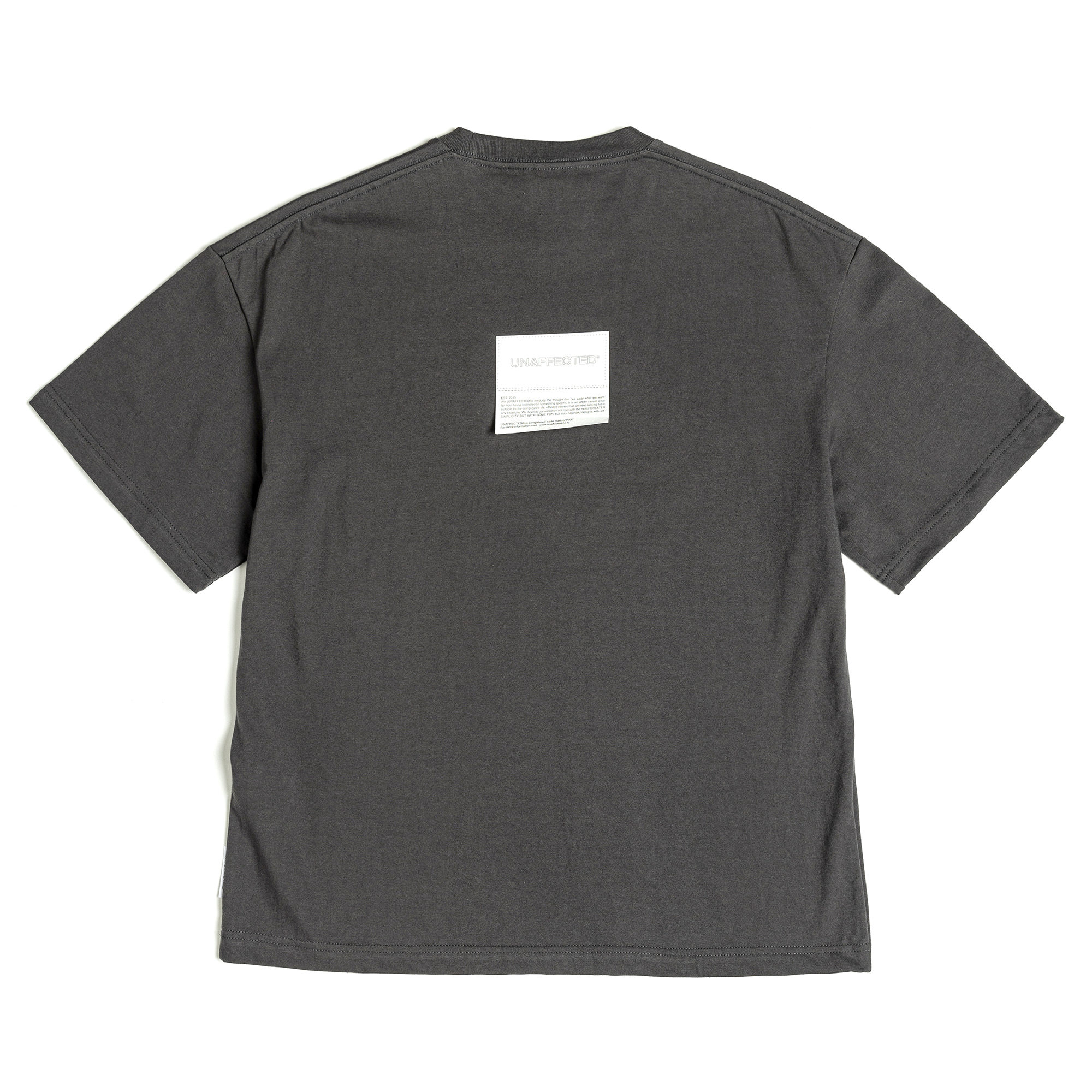 UNAFFECTED - LOGO PATCH T-SHIRT / 2 COLORS