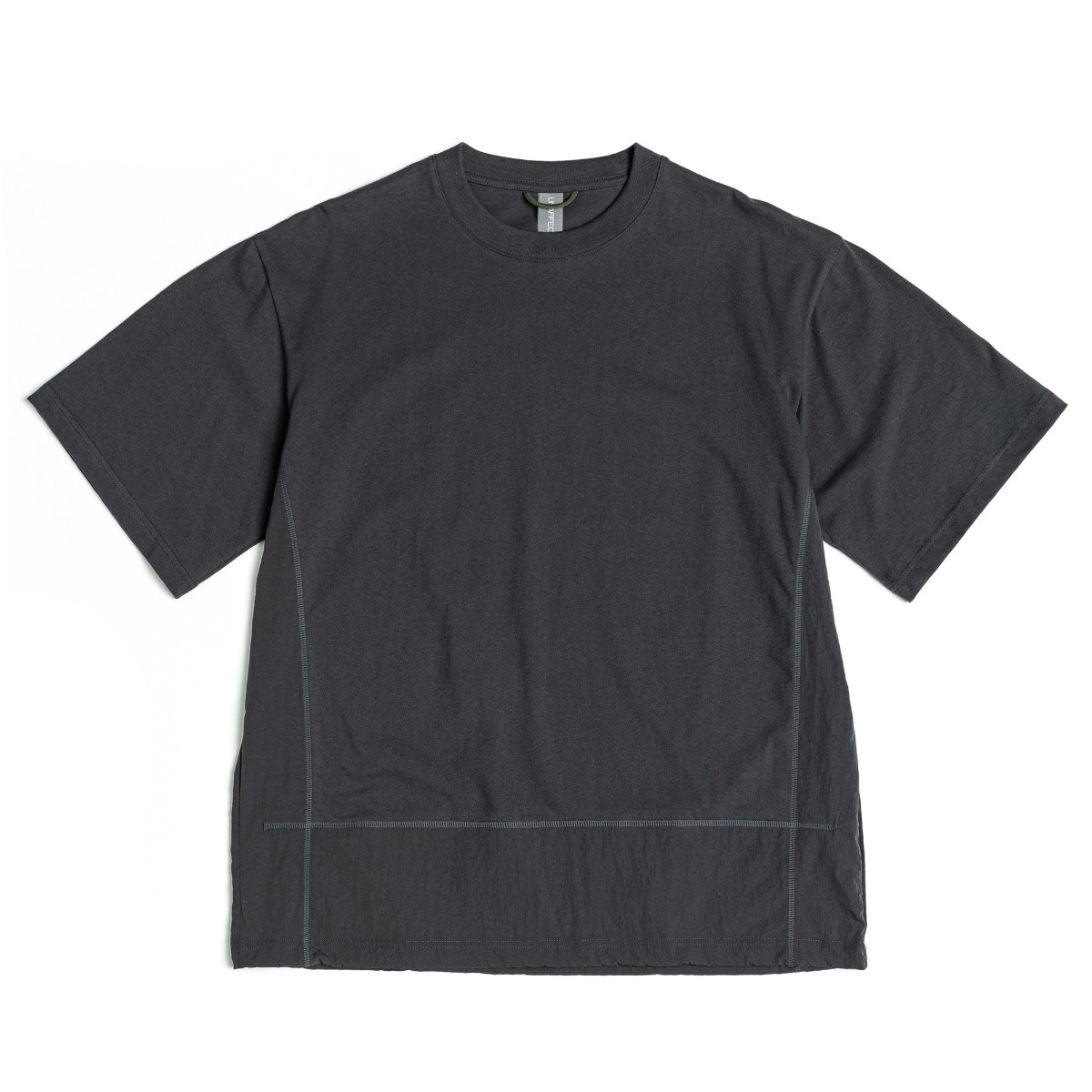 UNAFFECTED - CONTRAST PANEL T-SHIRT / CHARCOAL BLUE