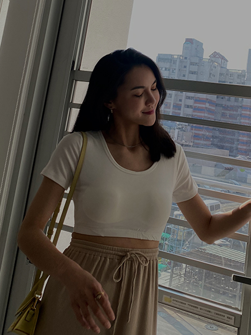 罩杯超短版T*4色