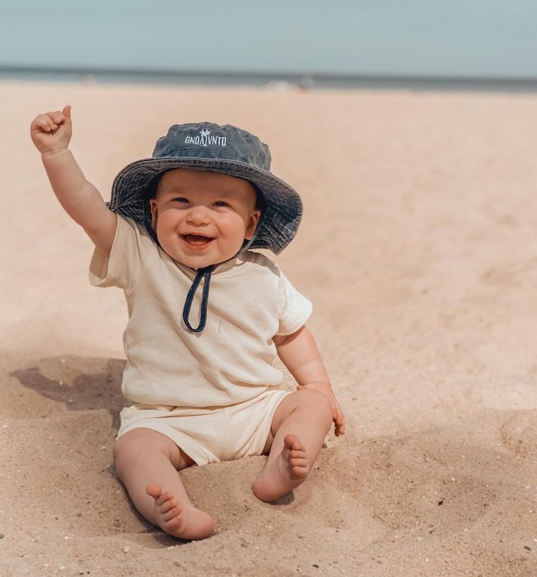 夏日百搭基本色套裝