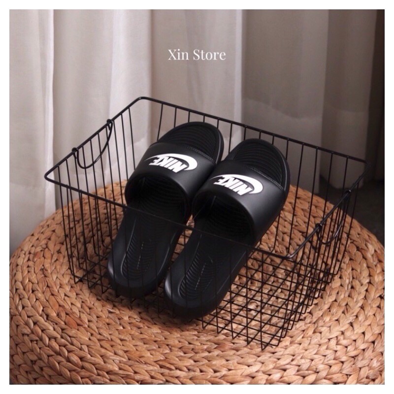 【現貨】Nike Victori One Slide 字勾 軟底 拖鞋 黑白