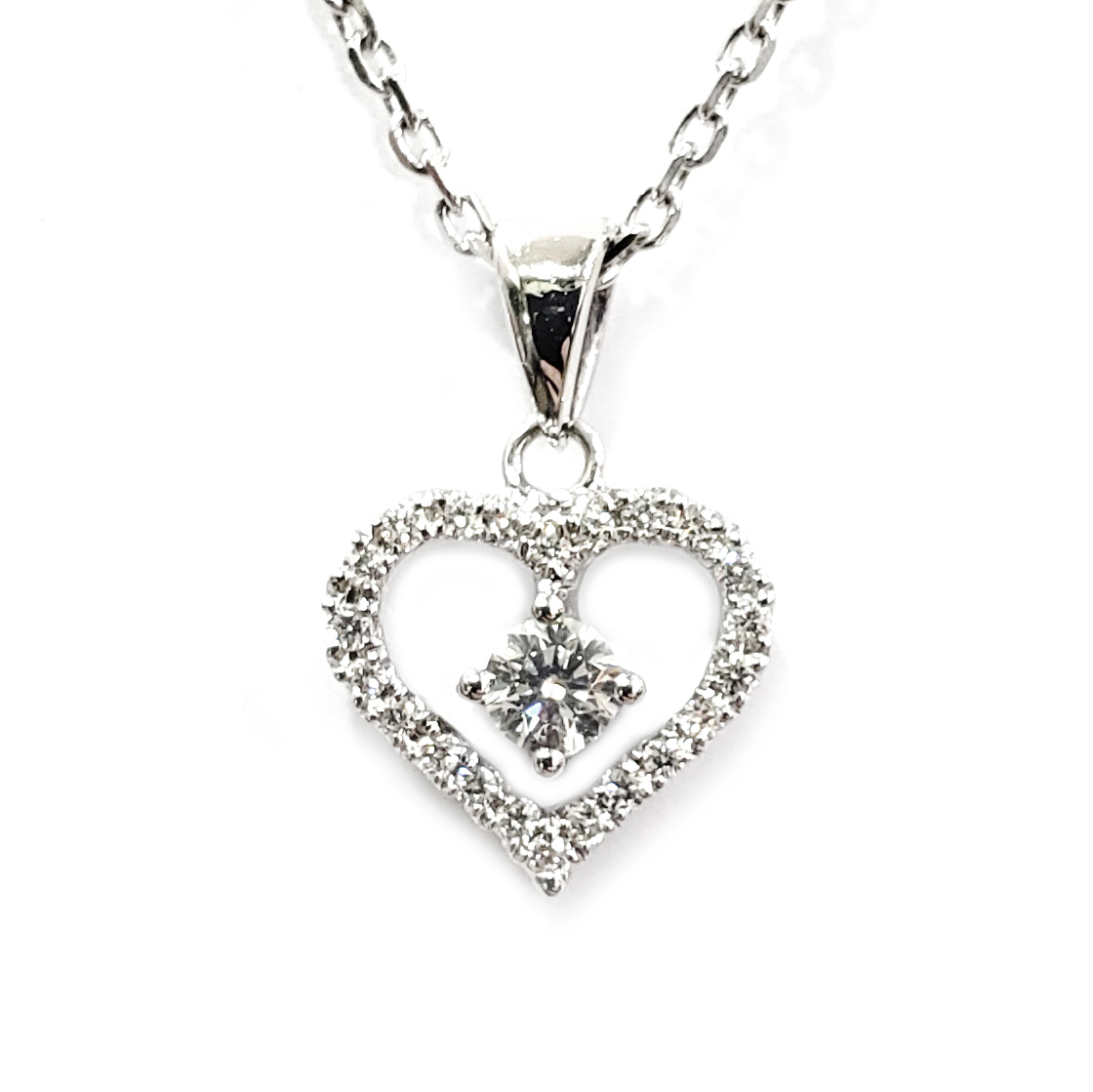 18K白金天然鑽石心型吊墜