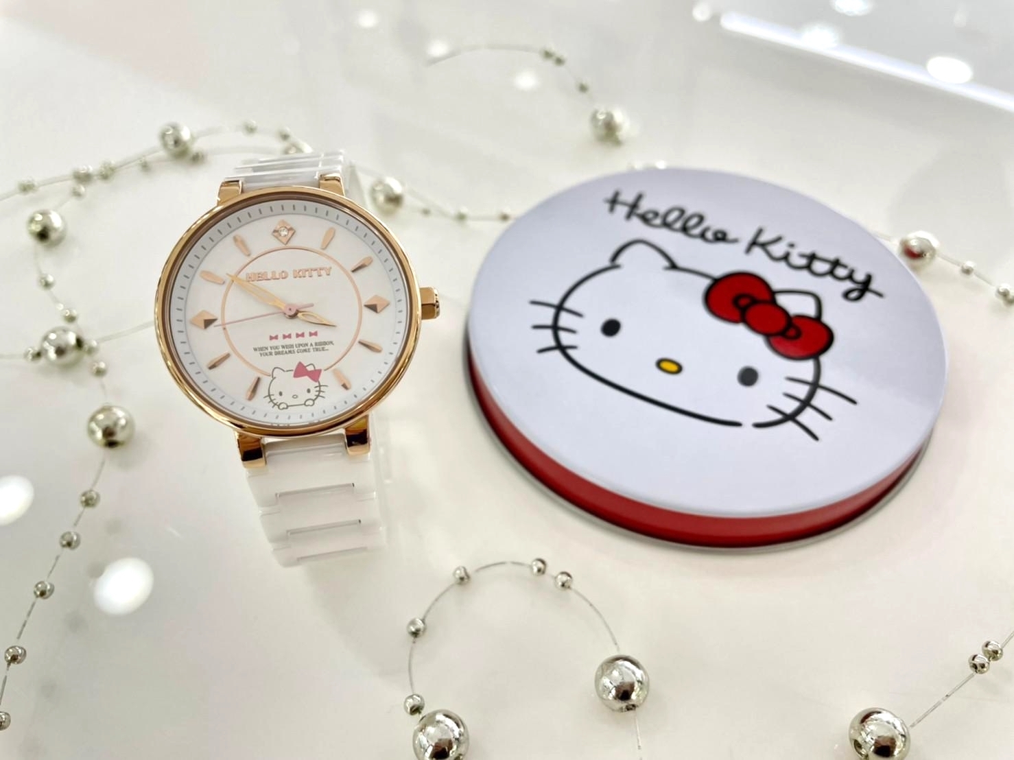 【HELLO KITTY】凱蒂貓優雅陶瓷手錶-白色 LK710LRWI 33mm 現代鐘錶