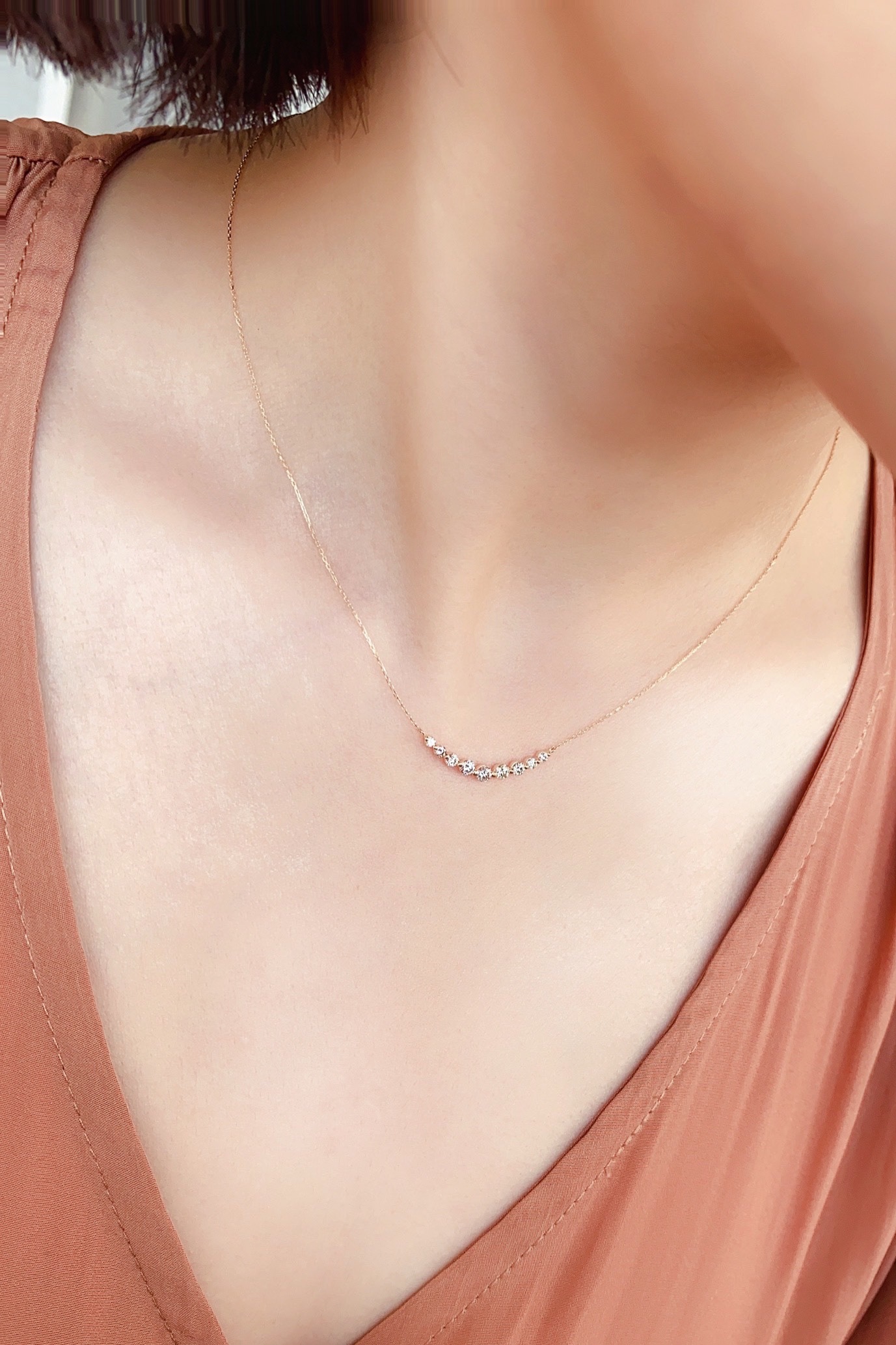 0.30ct弧線鑽石項鍊