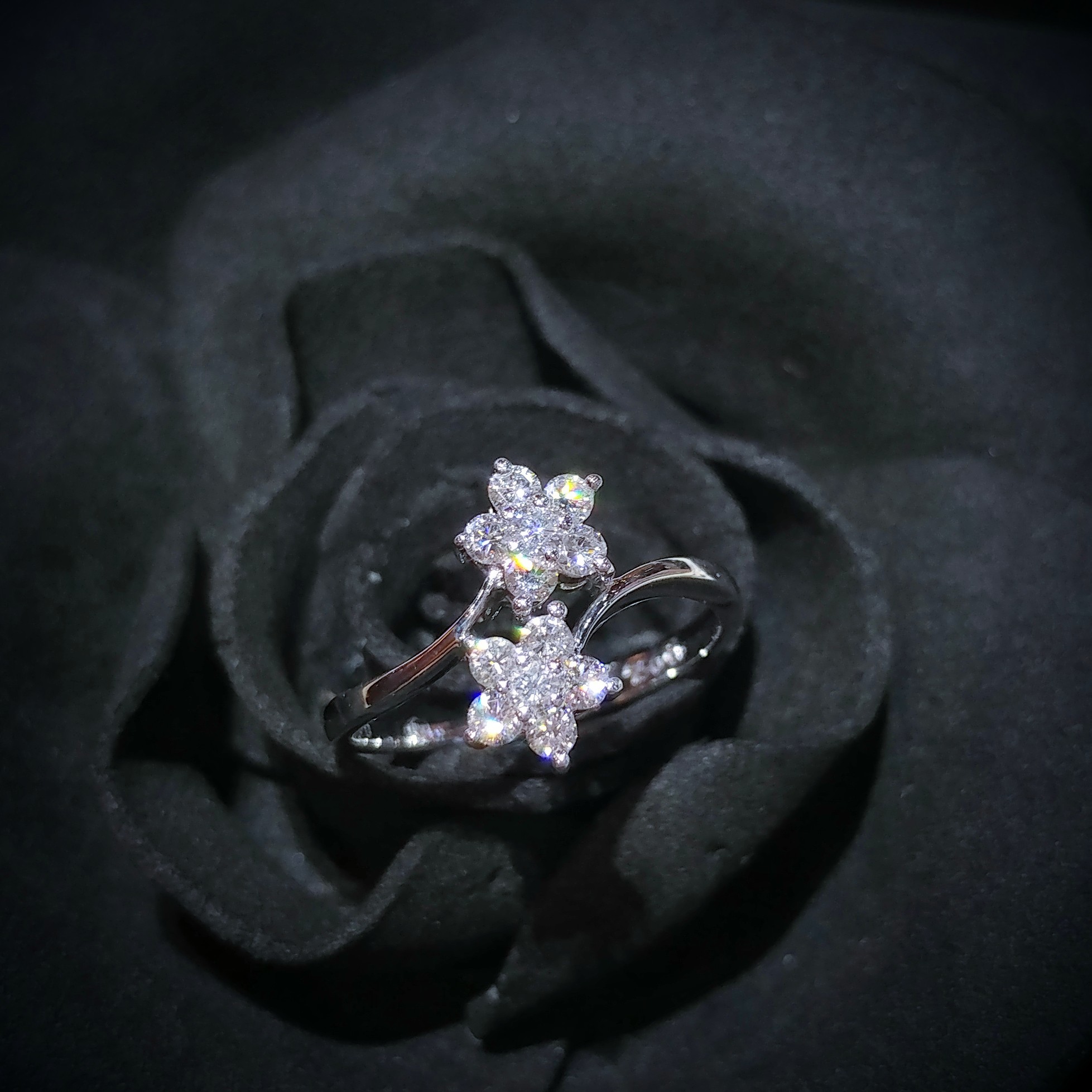 18K White Gold 0.39ct Diamond Ring