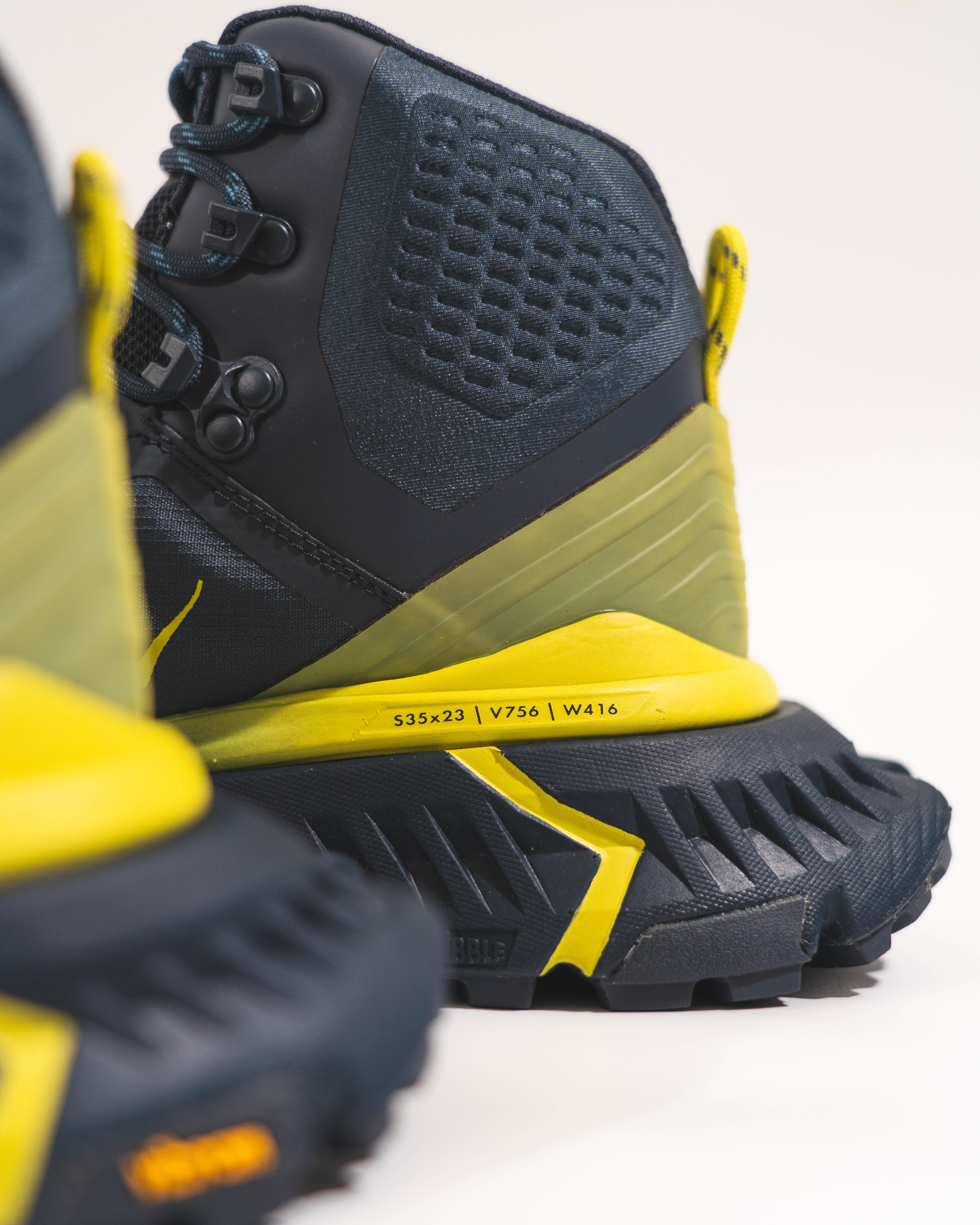 [現貨] HOKA ONEONE TENNINE HIKE GORE-TEX "NAVY YELLOW"