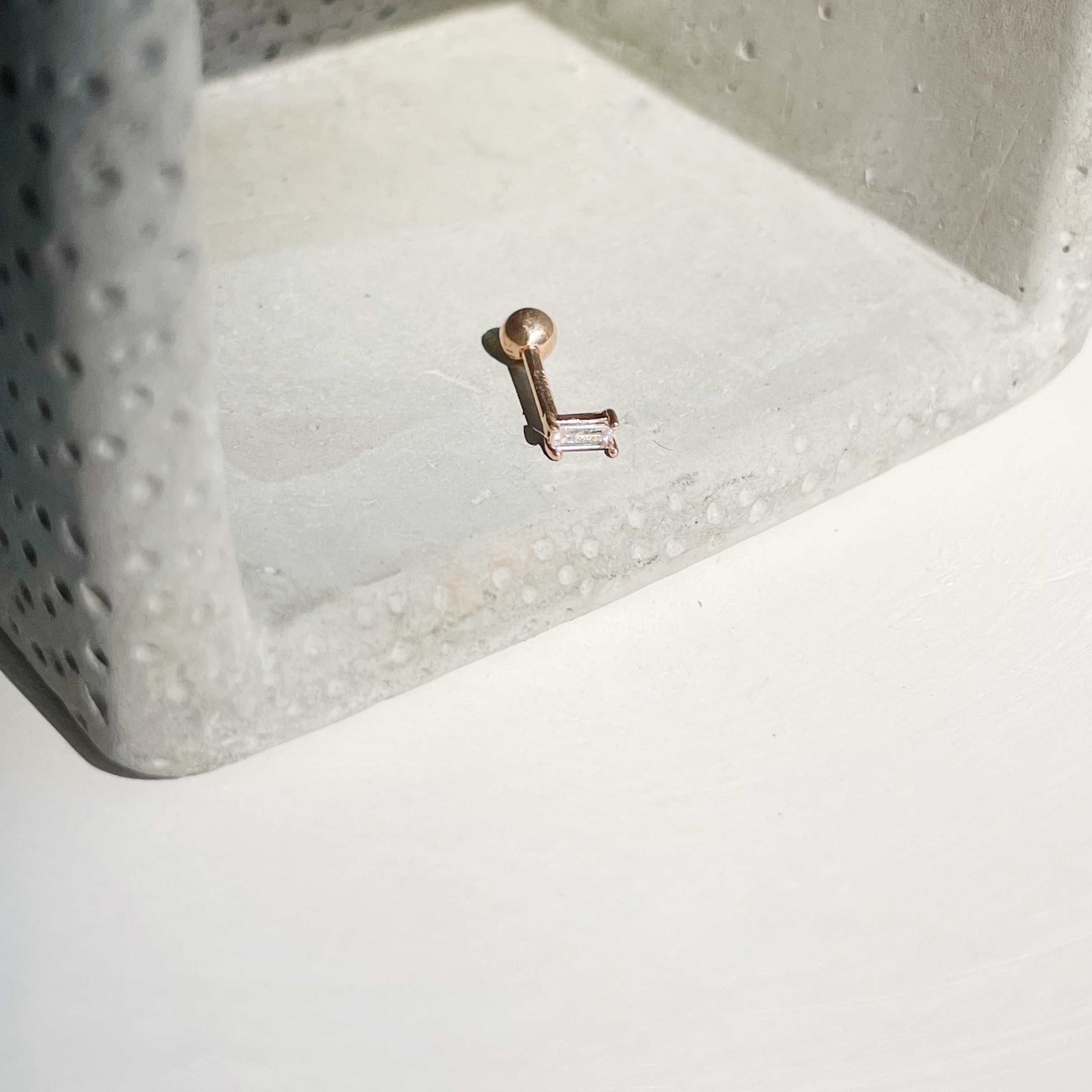 14K細方鋯石轉珠耳環