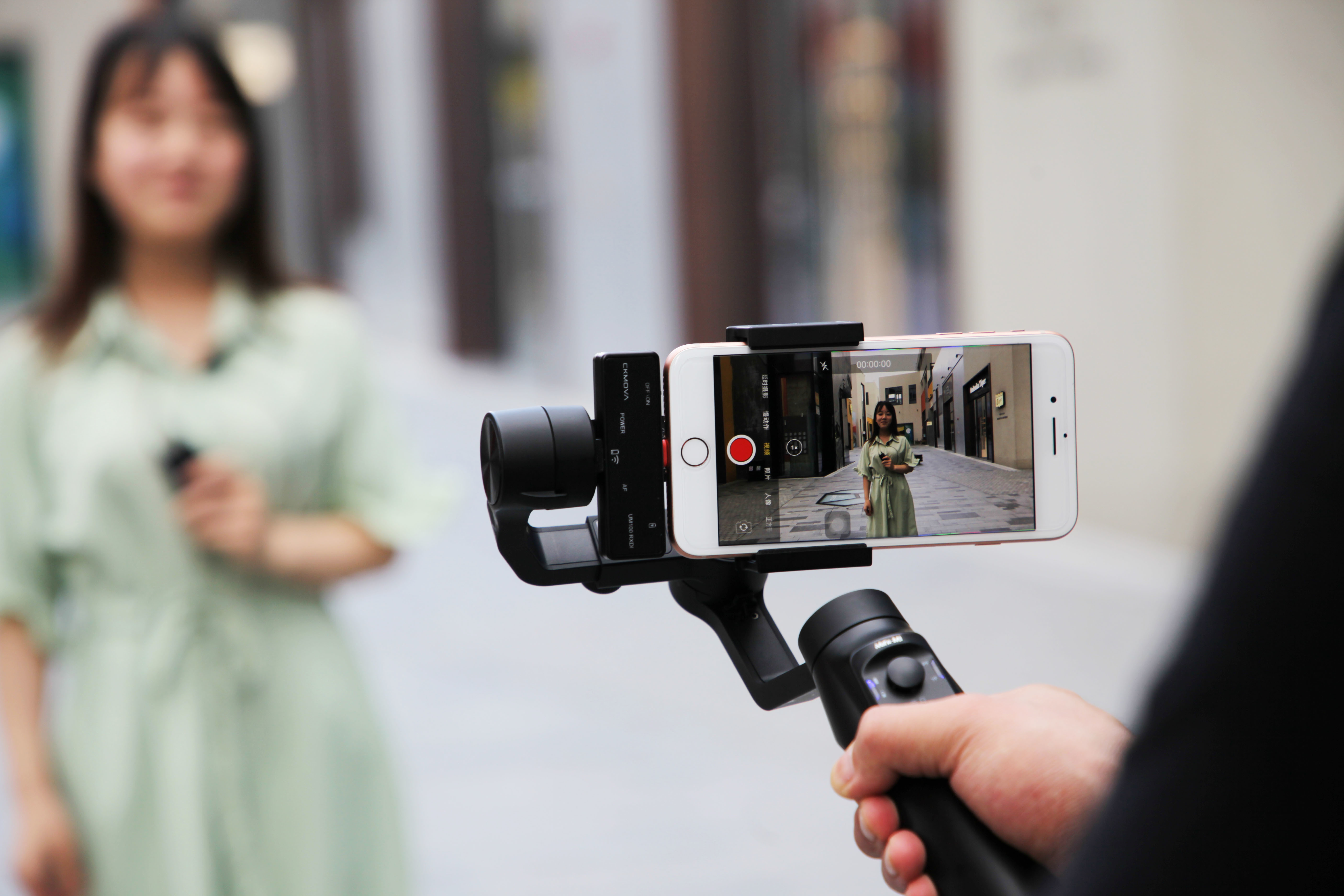 CKMOVA UM100 Kit6(RXDi+TX+TX) 一對二無線麥克風套組