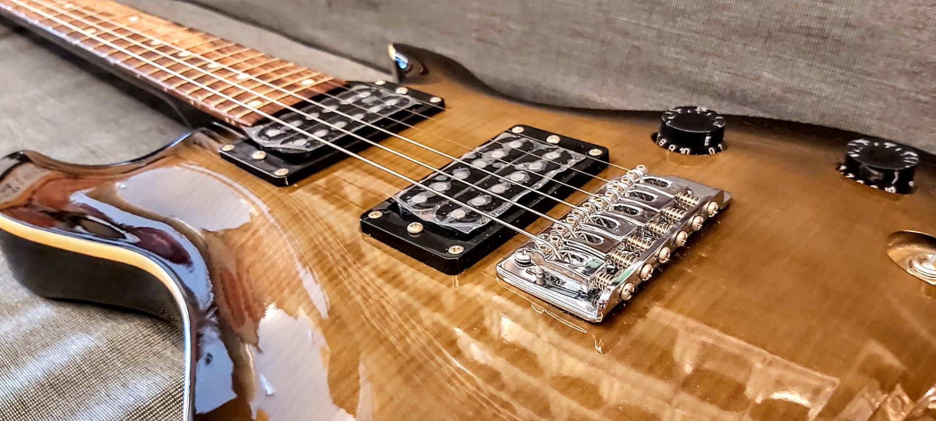 Headway-HDE-42F 虎紋系列 小搖座 電吉他