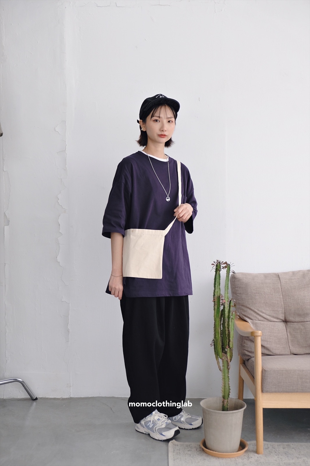 United Athle 基本款帆布側背小包 3146101