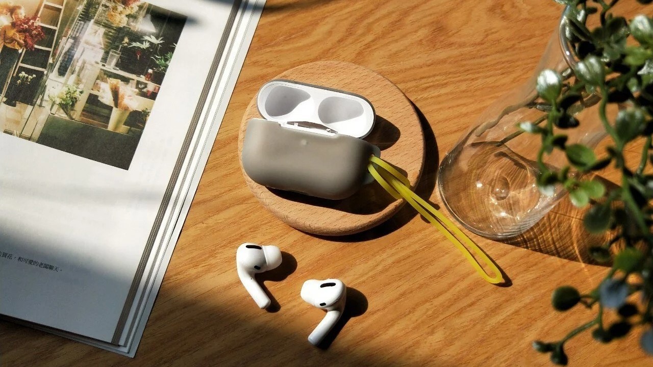 【開箱】Baseus 倍思 R56、R57 雙殼出擊