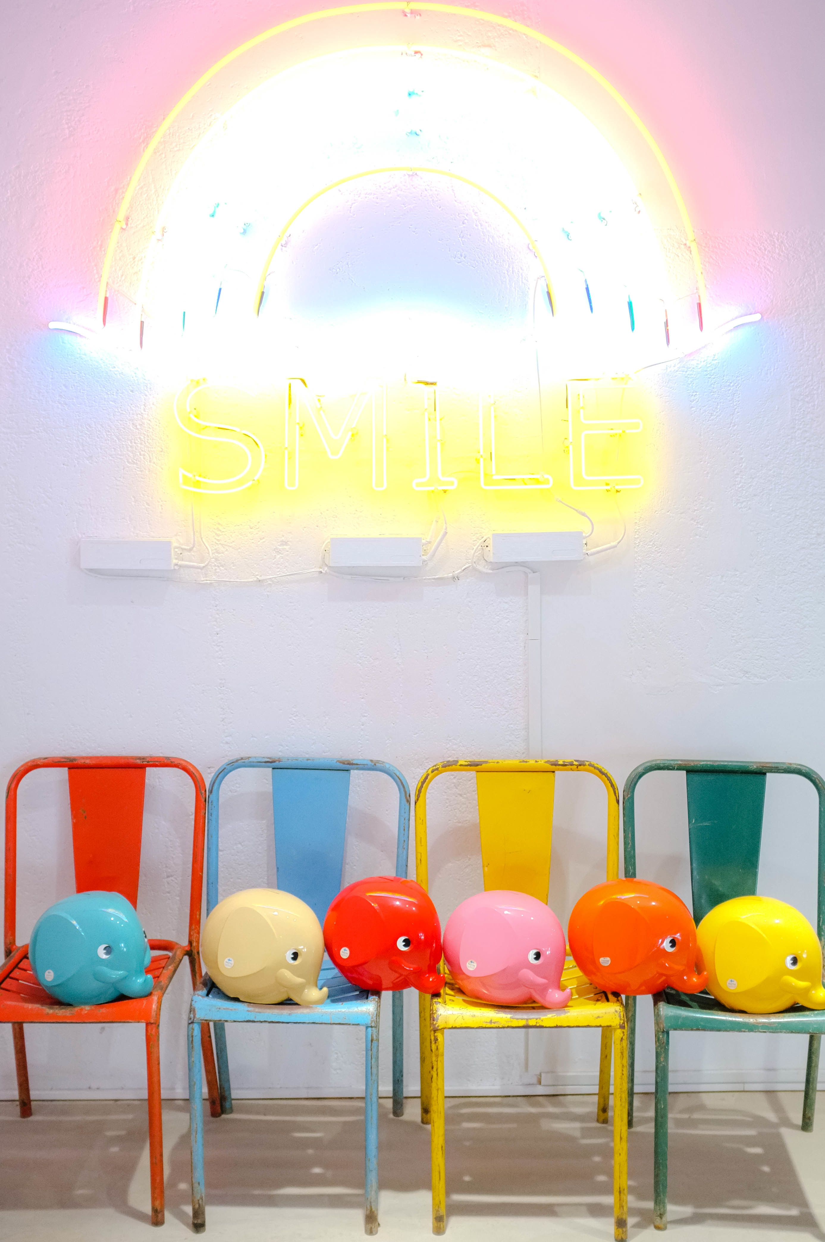 【車庫服飾】日本進口 Norsu 北歐芬蘭製雜貨彩色大象造型塑膠存錢桶 大 一組6色