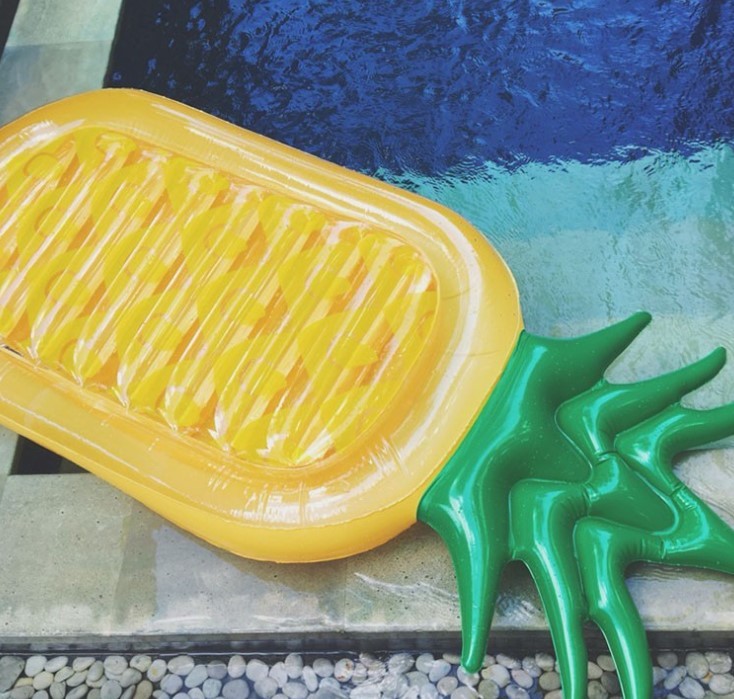 鳳梨造型浮床 菠蘿水上浮床