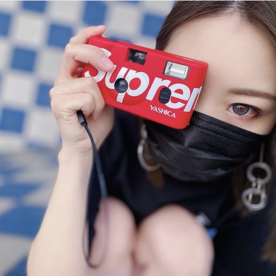 21SS Supreme Yashica 逃げ出し MF-1 Camera