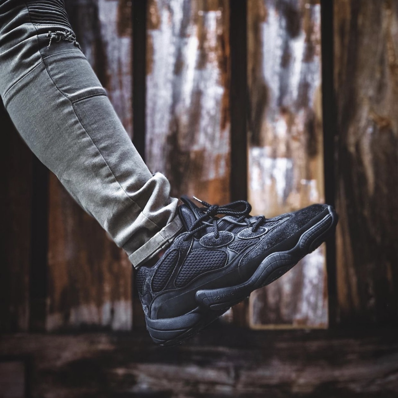 Yeezy desert rat hot sale utility black