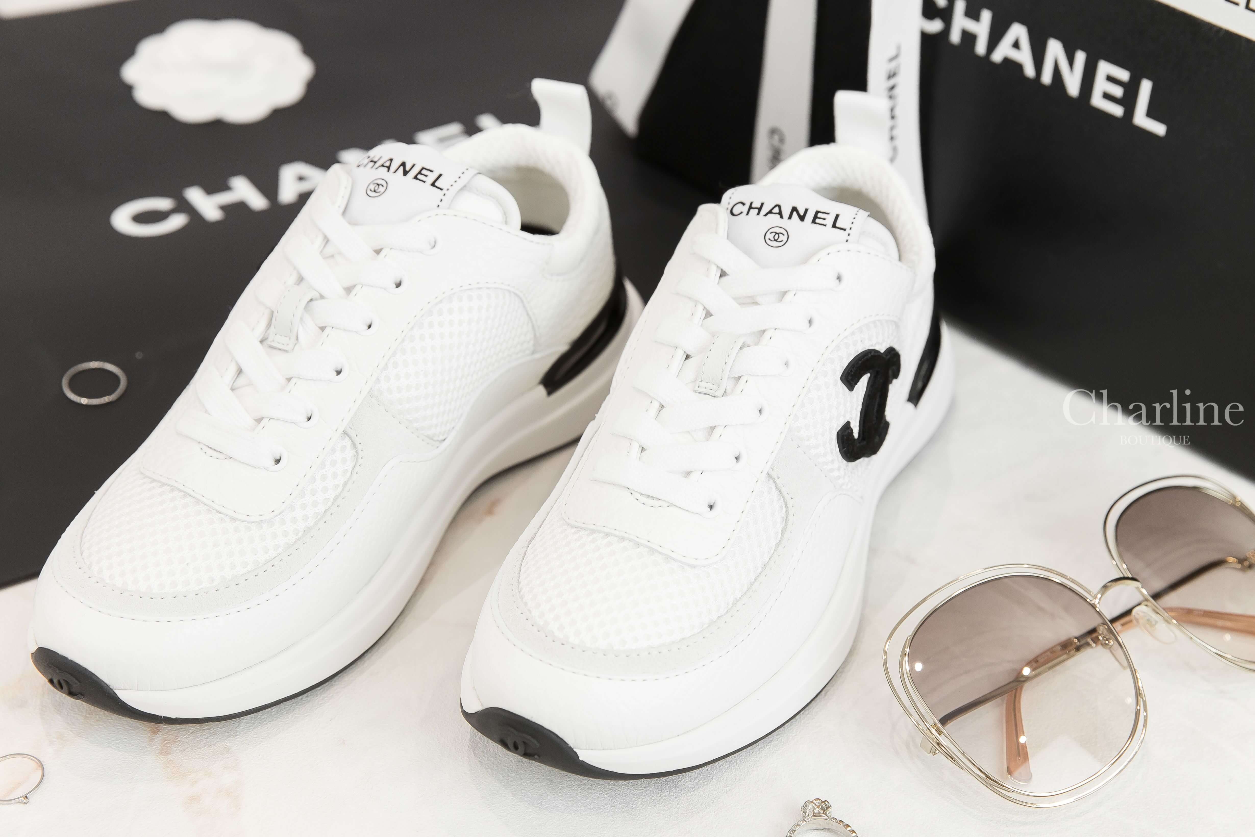 Chanel Trainers 白色黑CC小牛皮運動鞋-Charline Boutique 精品代購
