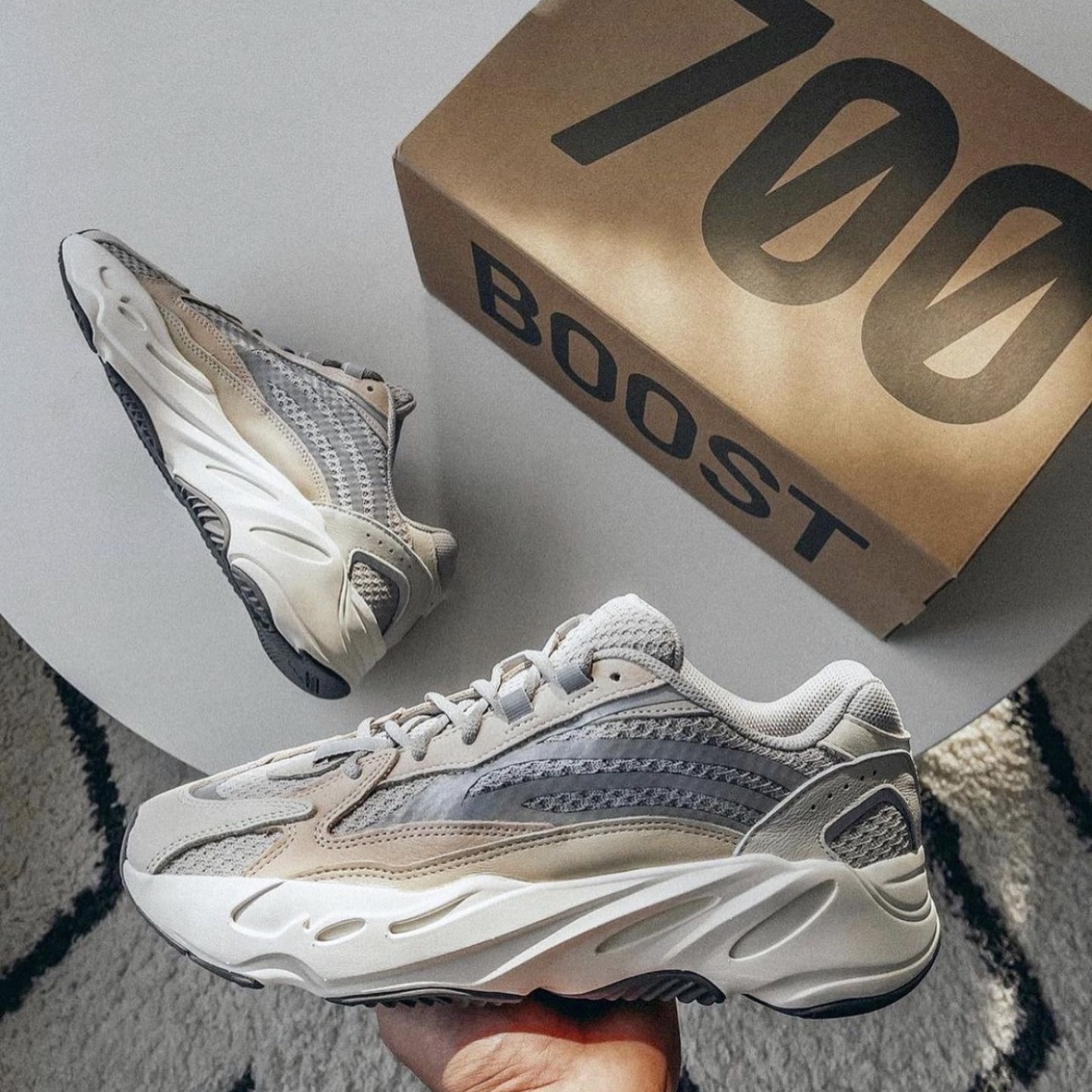 yeezy 700 creams
