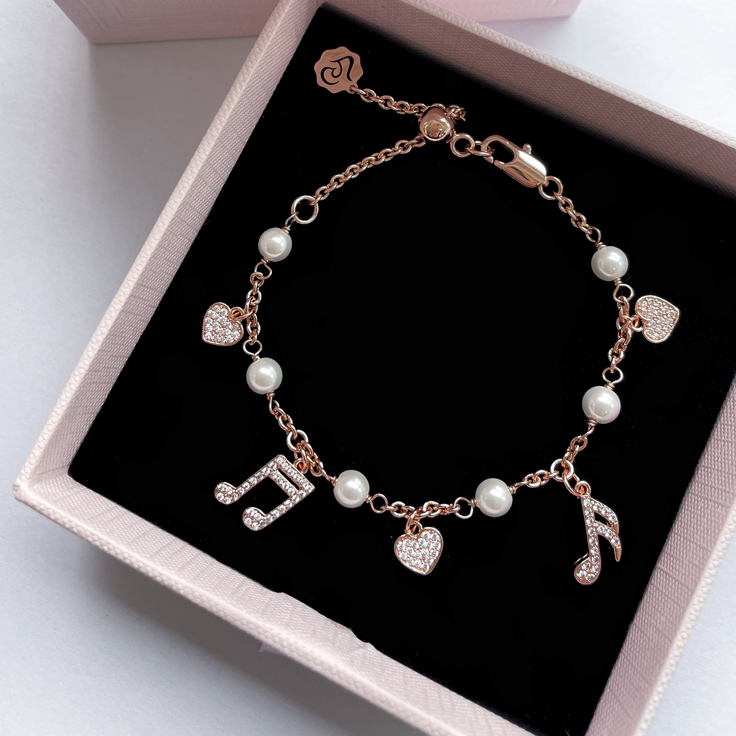 Music Note Crystal Pearl Bracelet (Rose Gold)