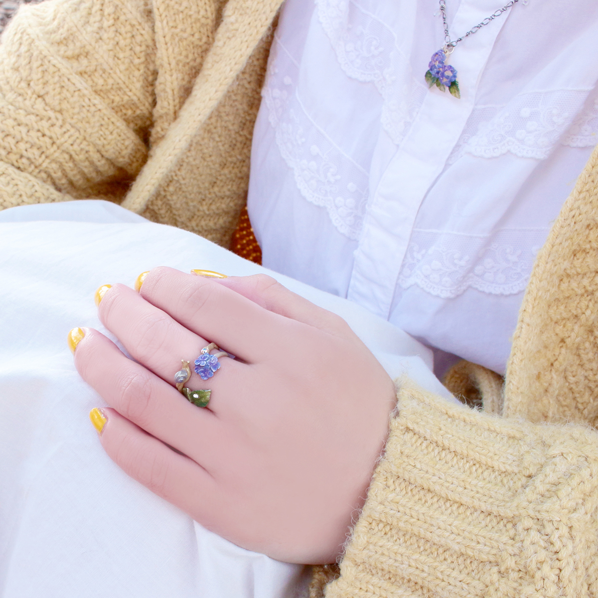 Palnart Poc 繡球花耳環/戒指/頸鍊