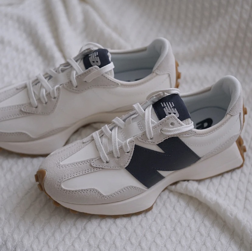<線上SALE❤️‍🔥> New Balance 327 海鹽餅乾 皮革款