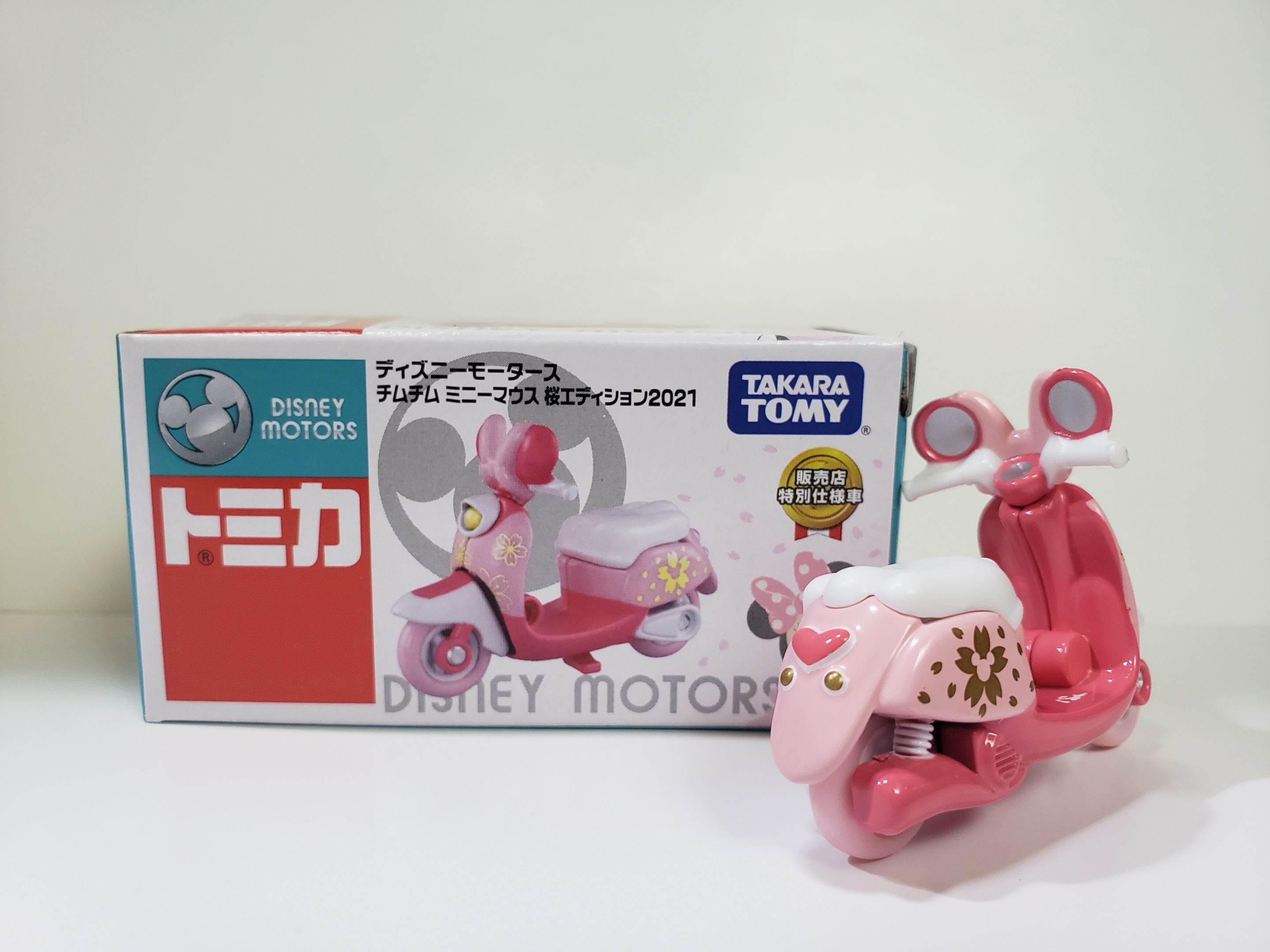 Tomica 7-11 Original Disney Motor Chim Chim Sakura Edit