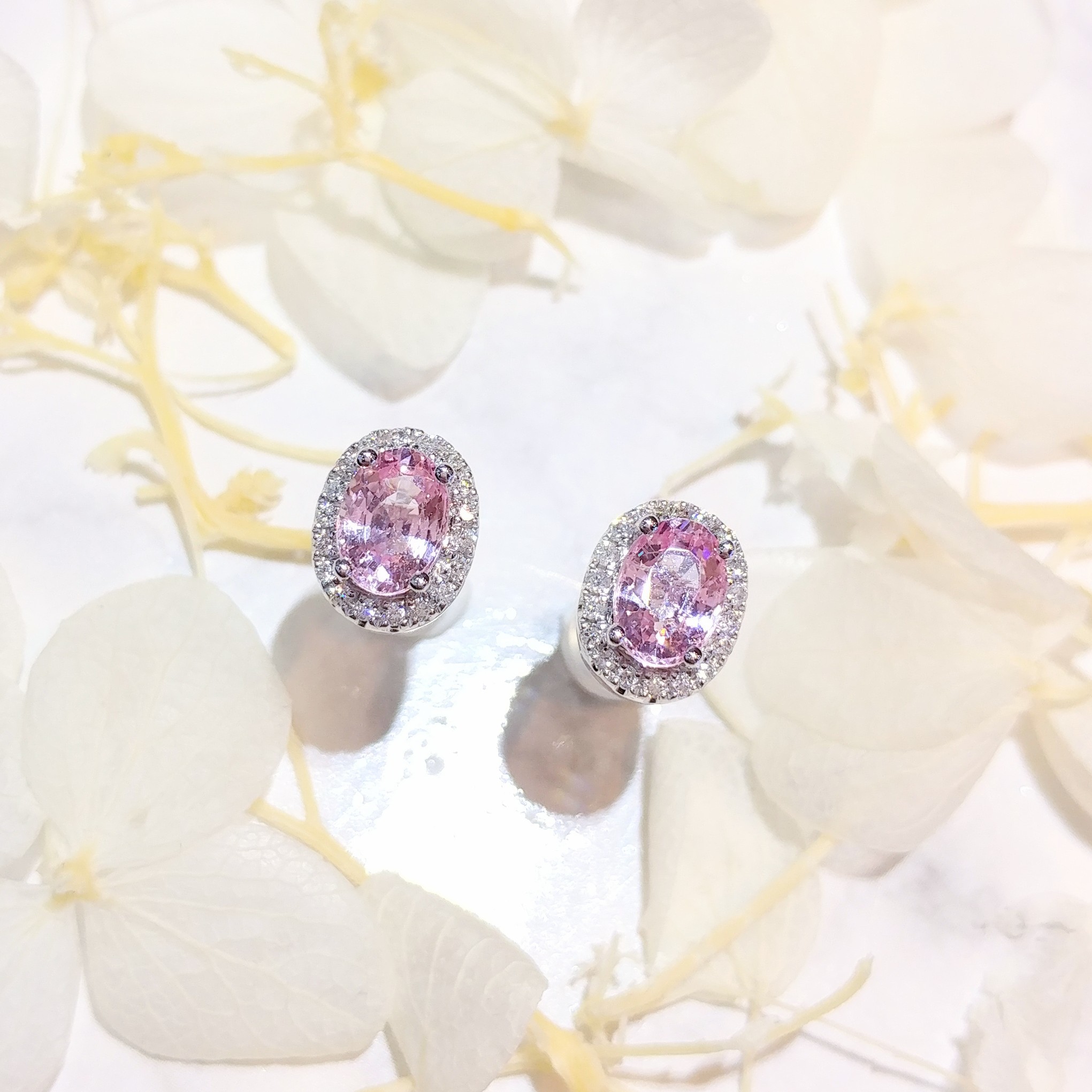 全新18K白金【主石1卡39份粉紅藍寶】配14份鑽石耳環