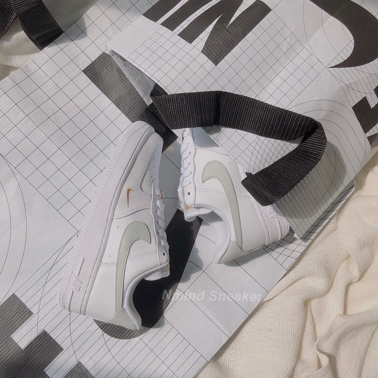 Nike Air Force 1 灰綠 小金勾 (CZ0270-106)