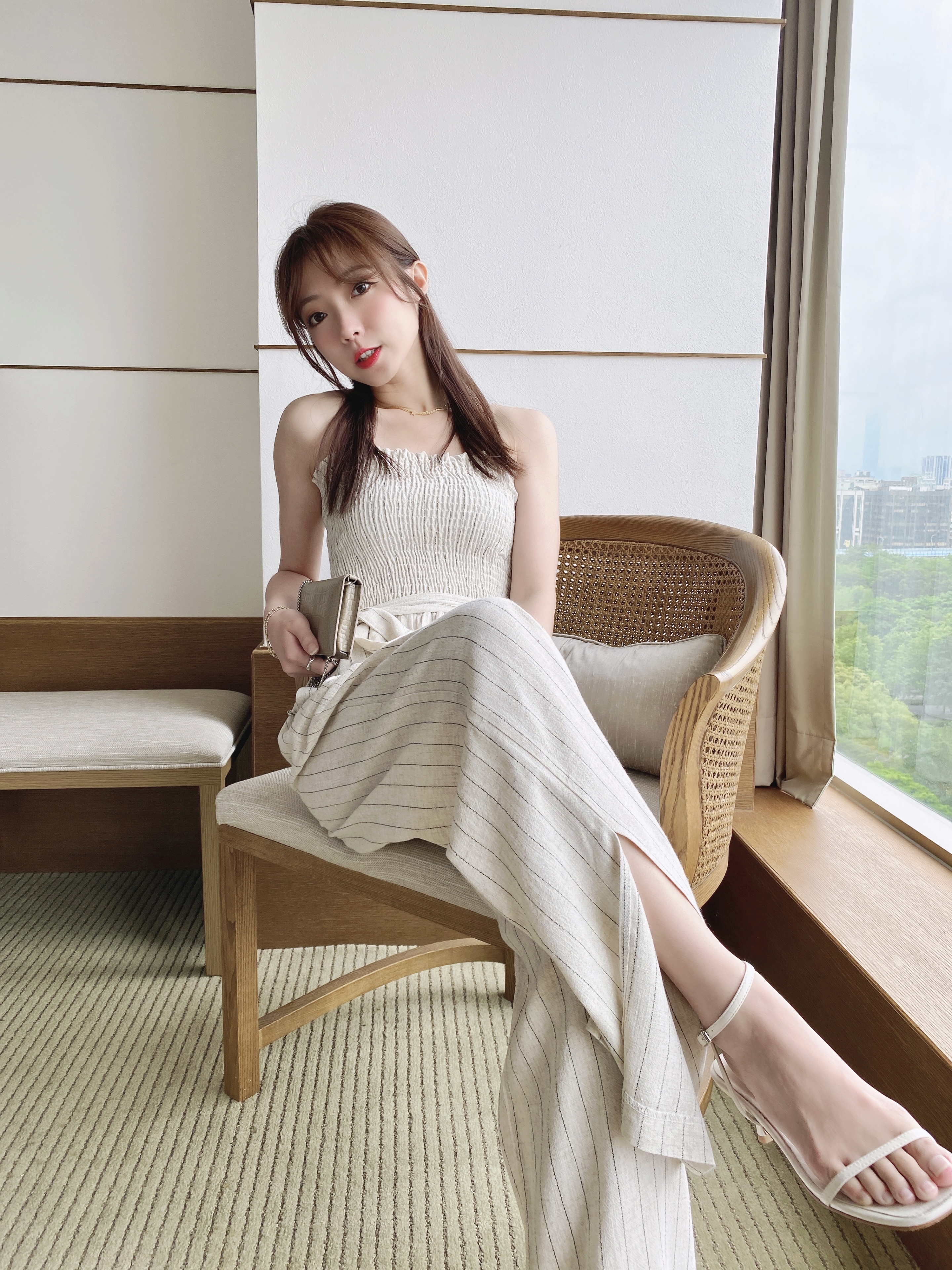 質感小姊姊超長腿柔感棉麻平口連身褲