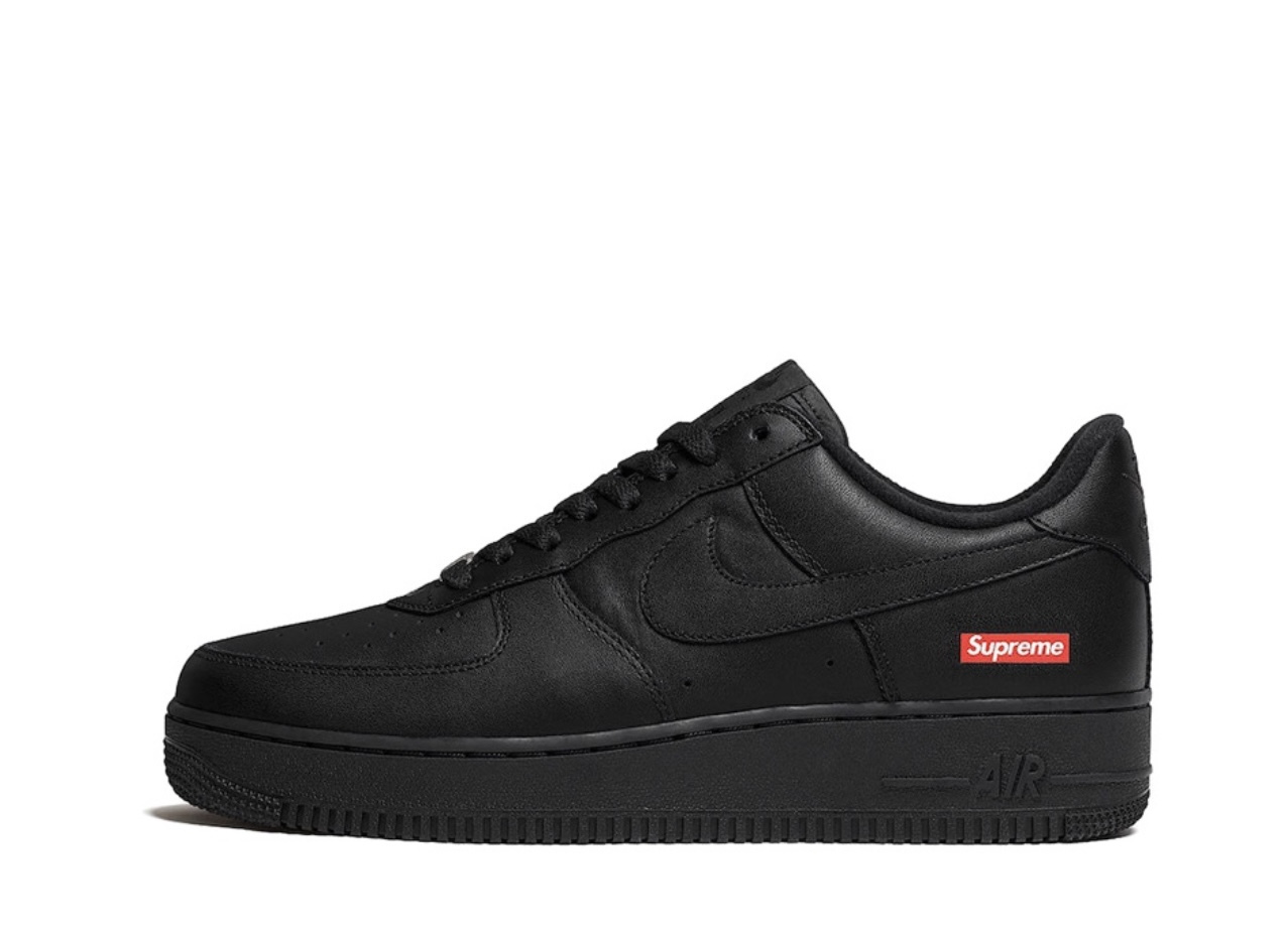 SUPREME × NIKE AIR FORCE 1 LOW 