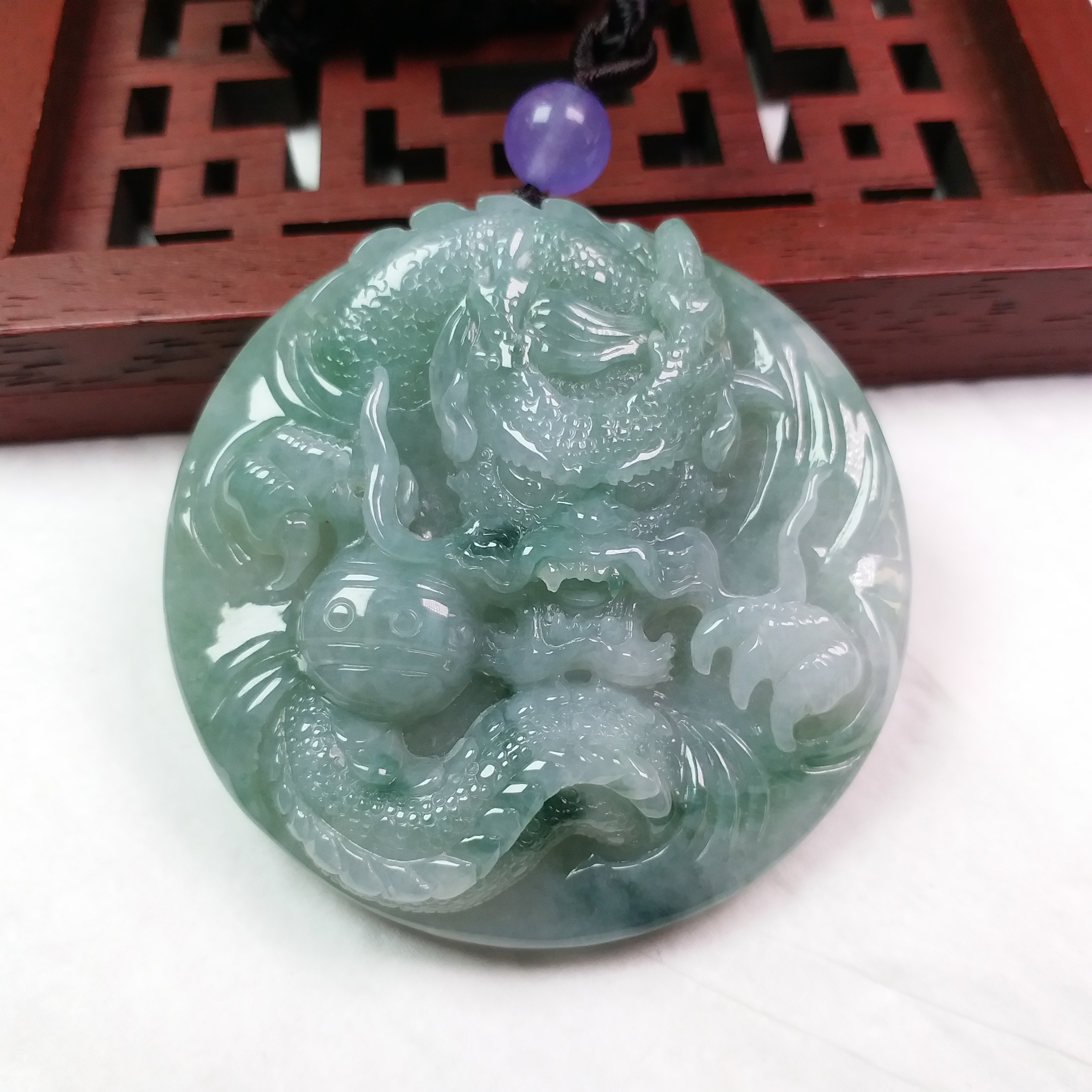 J1801 冰飄花霸氣龍牌 (54.3mm直徑)